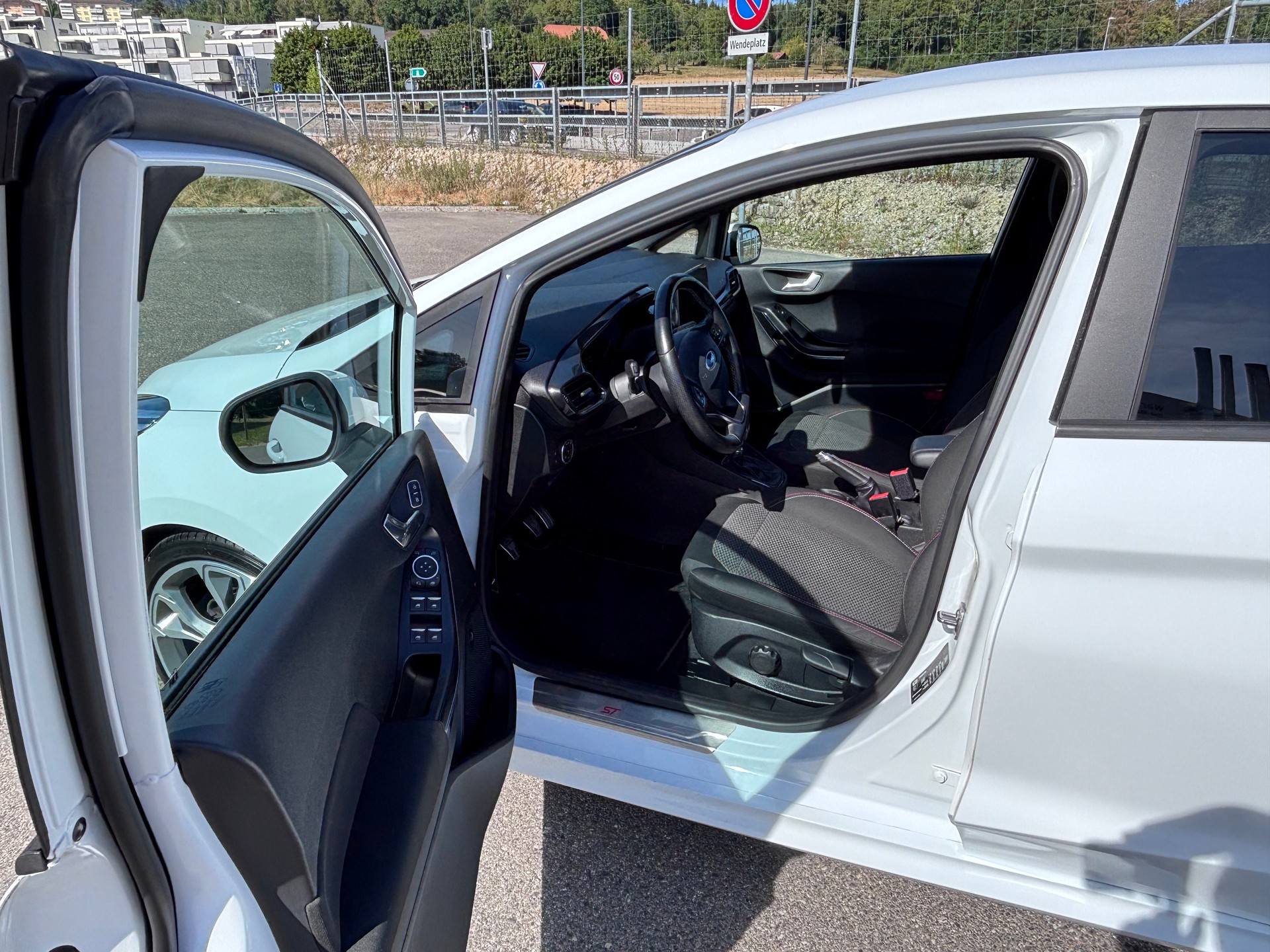 FORD 1.0 EcoB 140 ST-Line-image-6