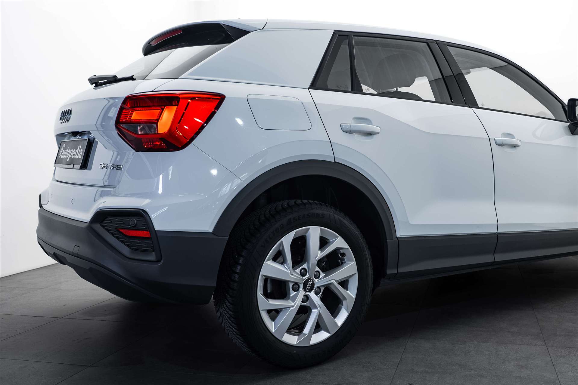 AUDI AUDI Q2 35 TFSI S-tronic-image-3