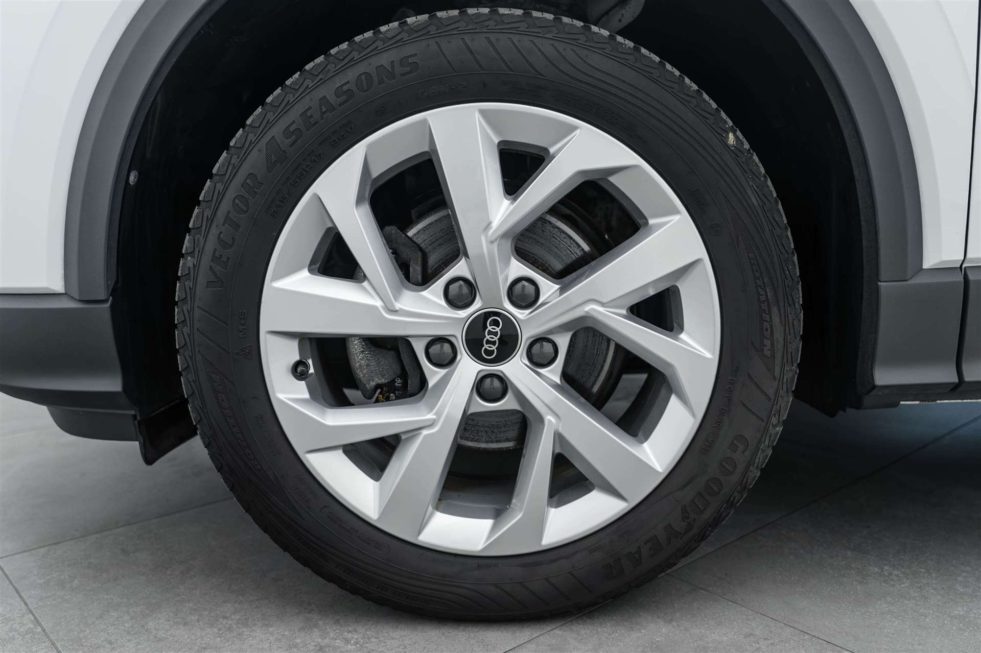 AUDI AUDI Q2 35 TFSI S-tronic-image-6
