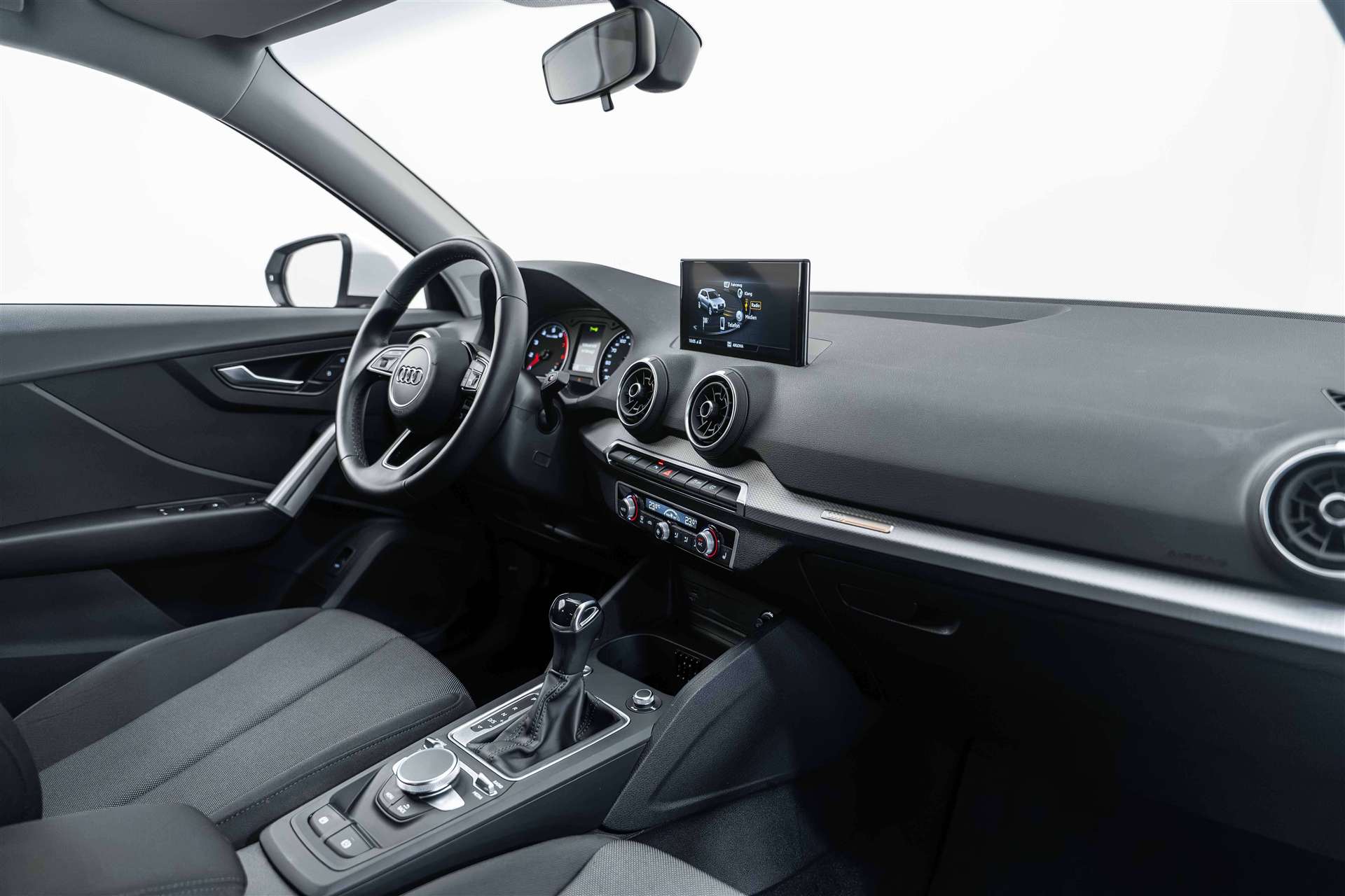 AUDI AUDI Q2 35 TFSI S-tronic-image-11