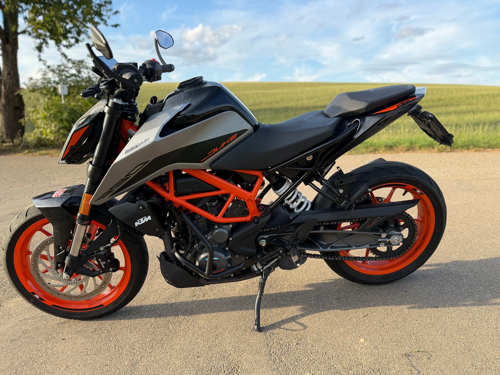 KTM 390 Duke-image-7