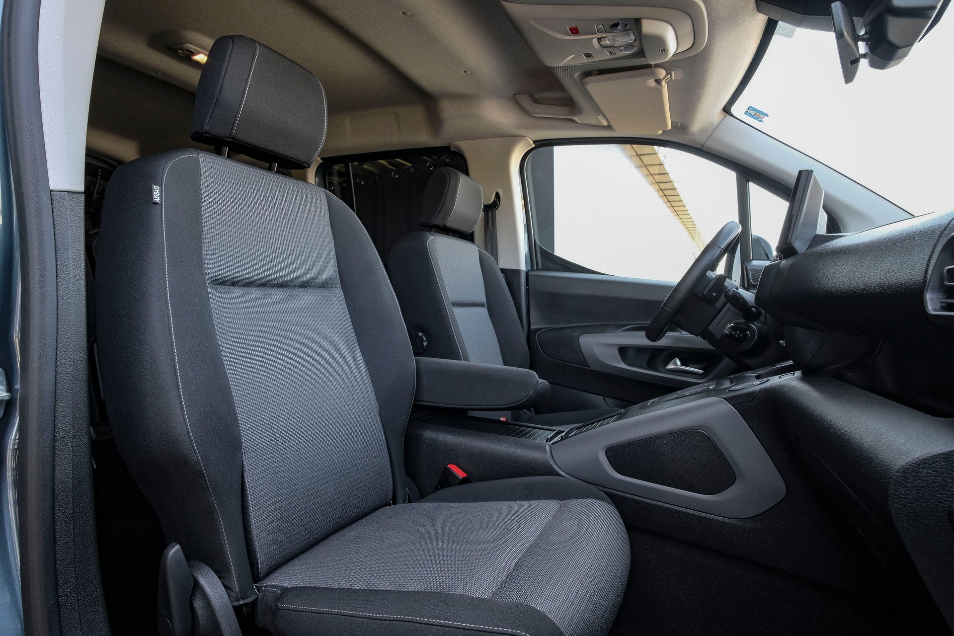 TOYOTA Proace City Verso 1.5 Trend Long Automatik-image-10