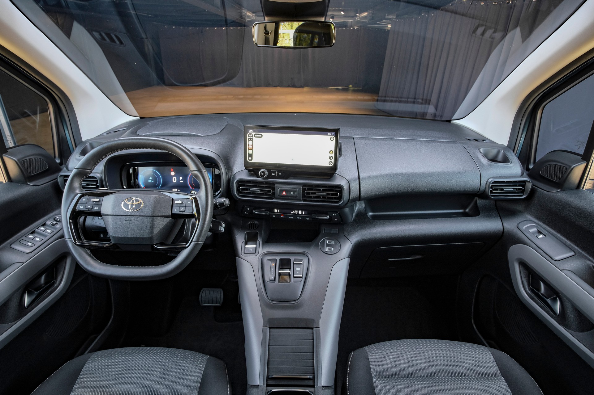 TOYOTA Proace City Verso 1.5 Trend Long Automatik-image-15