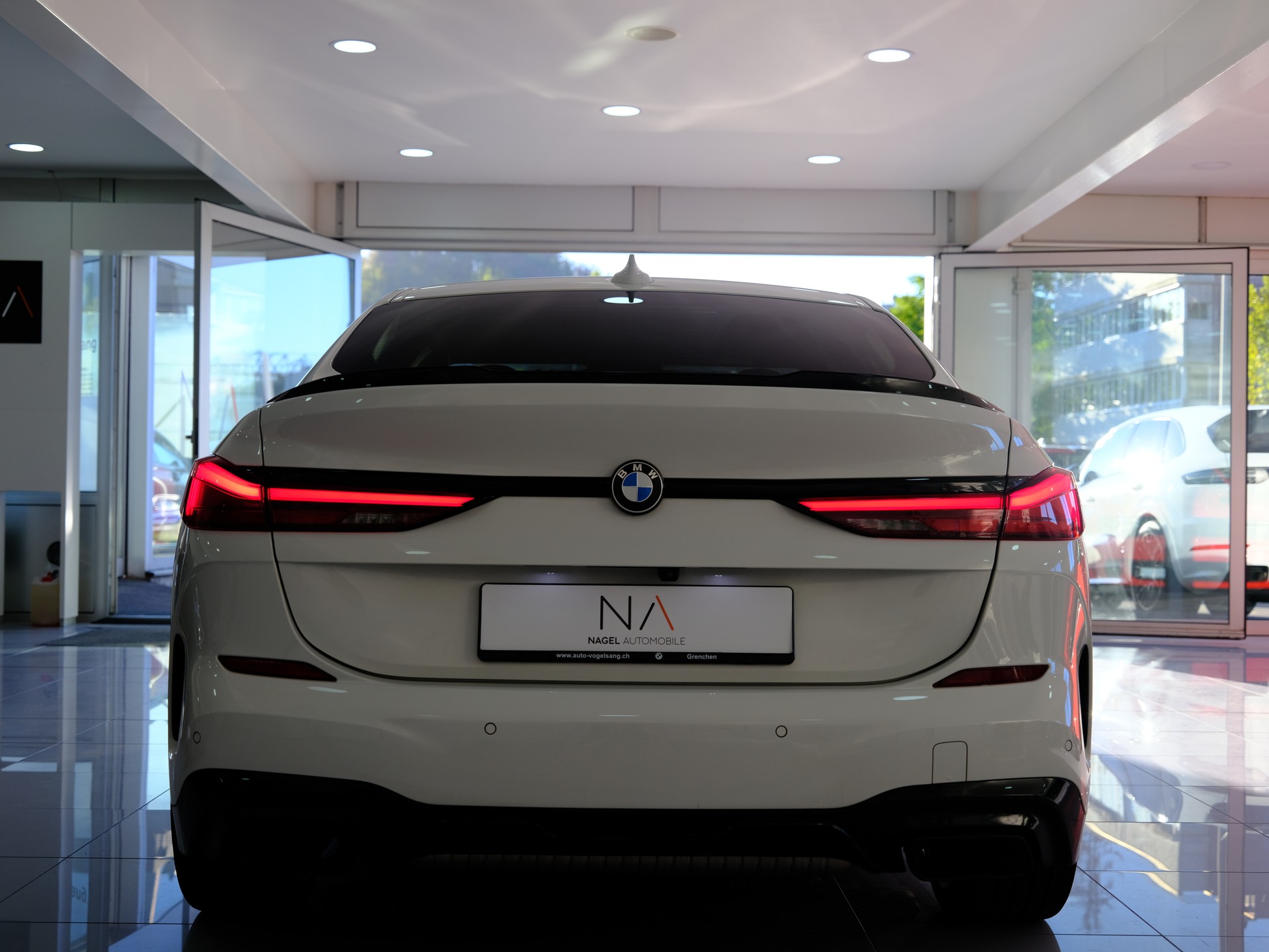 BMW M235i Gran Coupé xDrive Steptronic *Sitzheizung* *Rückfahrkamera*-image-5