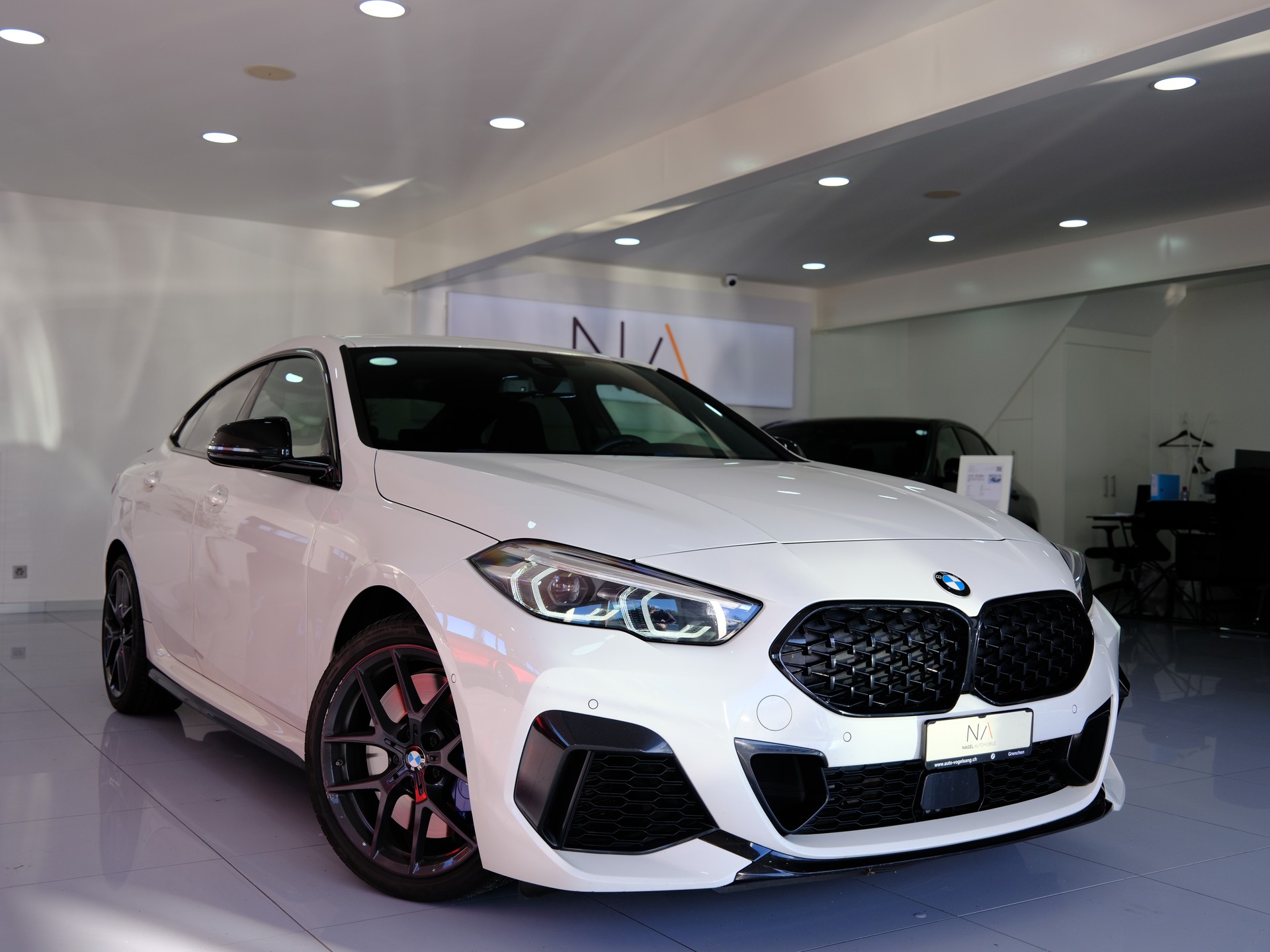 BMW M235i Gran Coupé xDrive Steptronic *Sitzheizung* *Rückfahrkamera*
