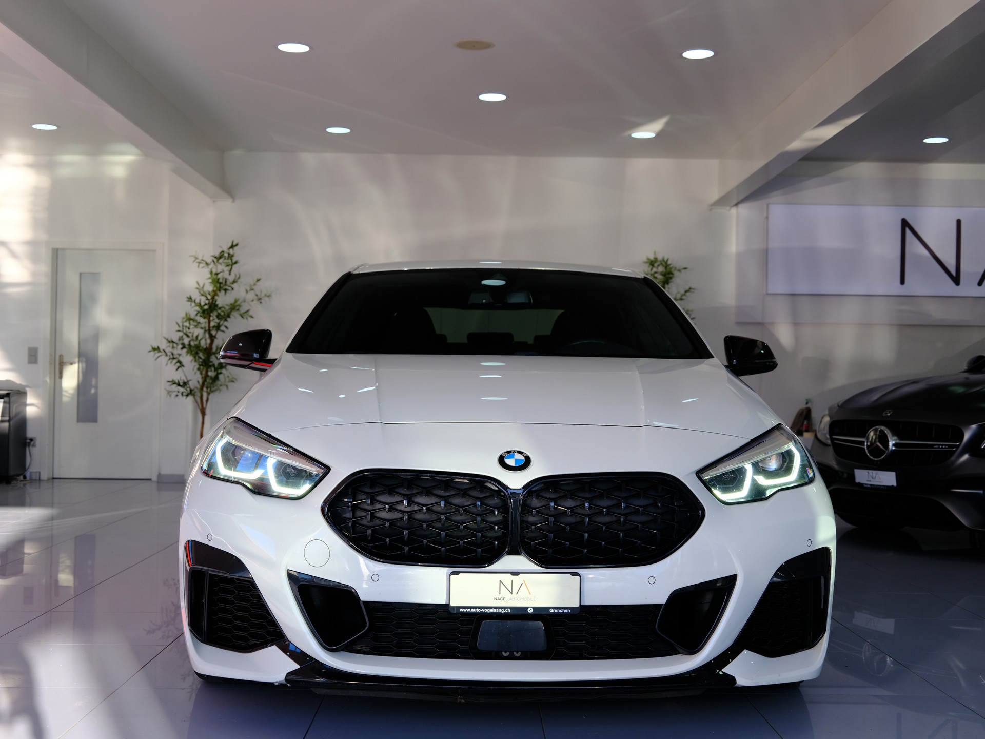 BMW M235i Gran Coupé xDrive Steptronic *Sitzheizung* *Rückfahrkamera*-showroom-element-2