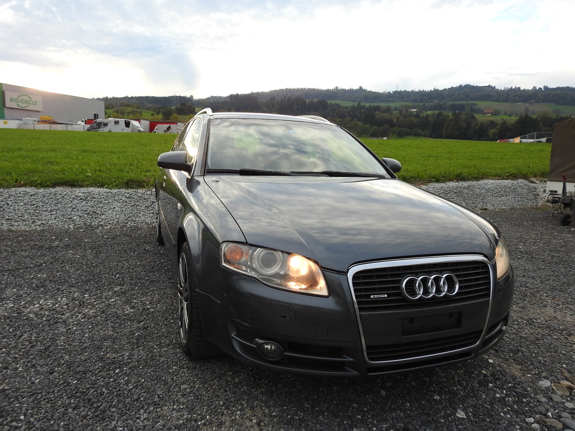 AUDI A4 Avant 3.0 V6 TDI quattro S-Line-image-7