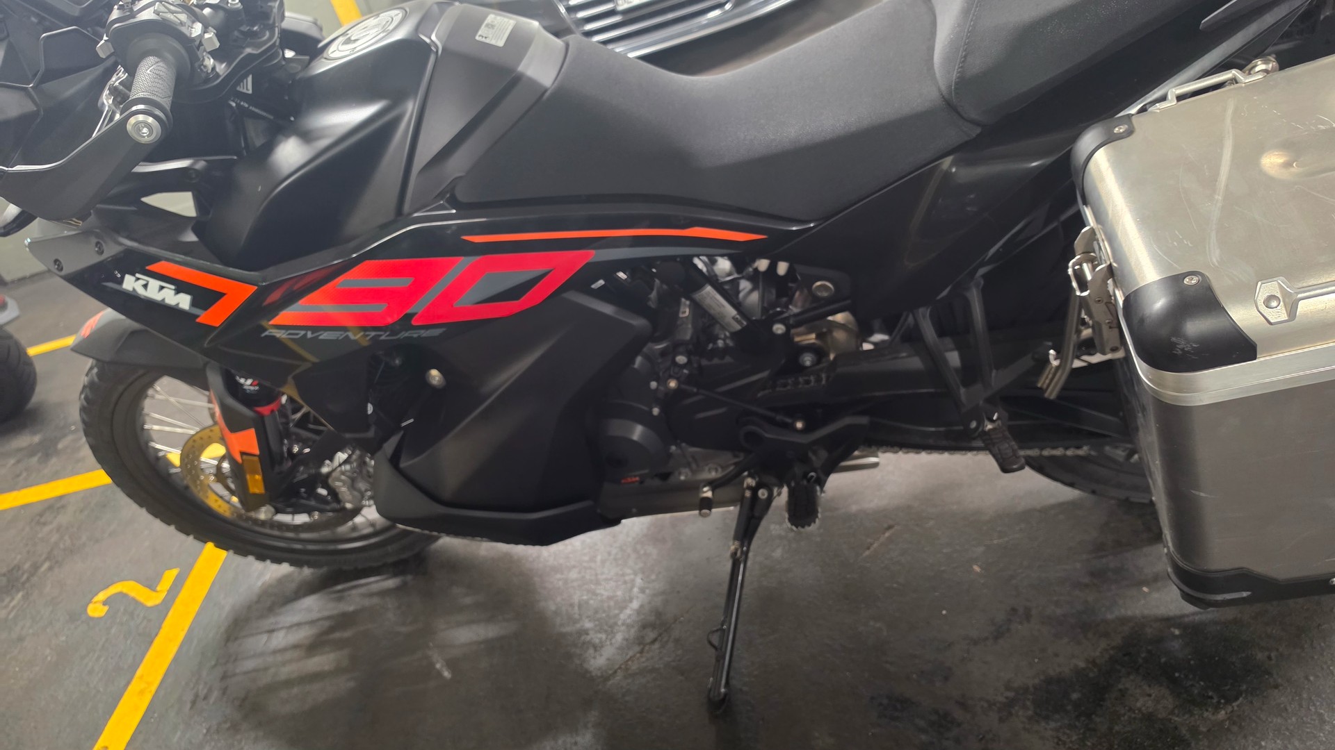 KTM 790 Adventure-image-5