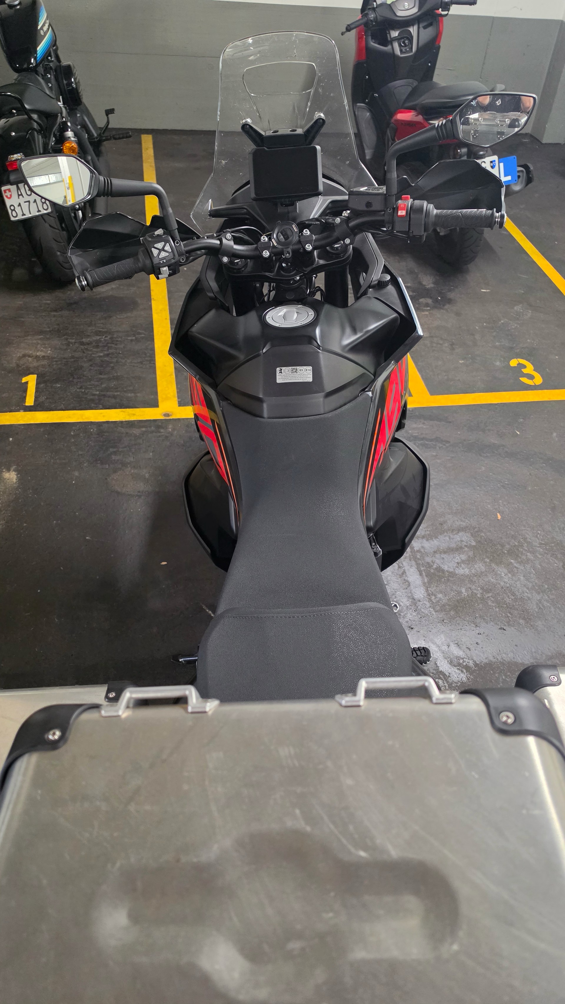 KTM 790 Adventure-image-1
