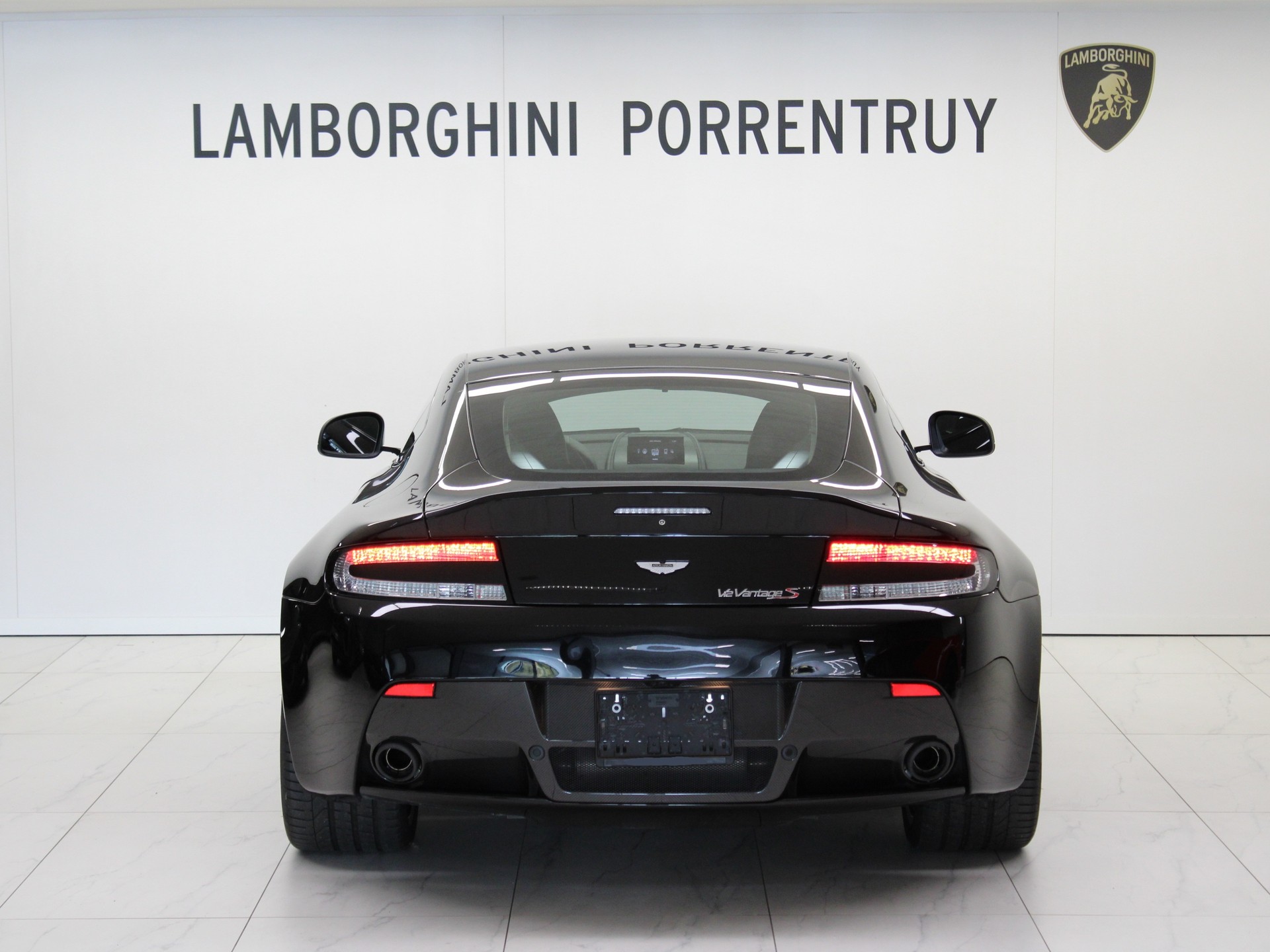 ASTON MARTIN V12 Vantage 5.9 S Sportshift-image-3