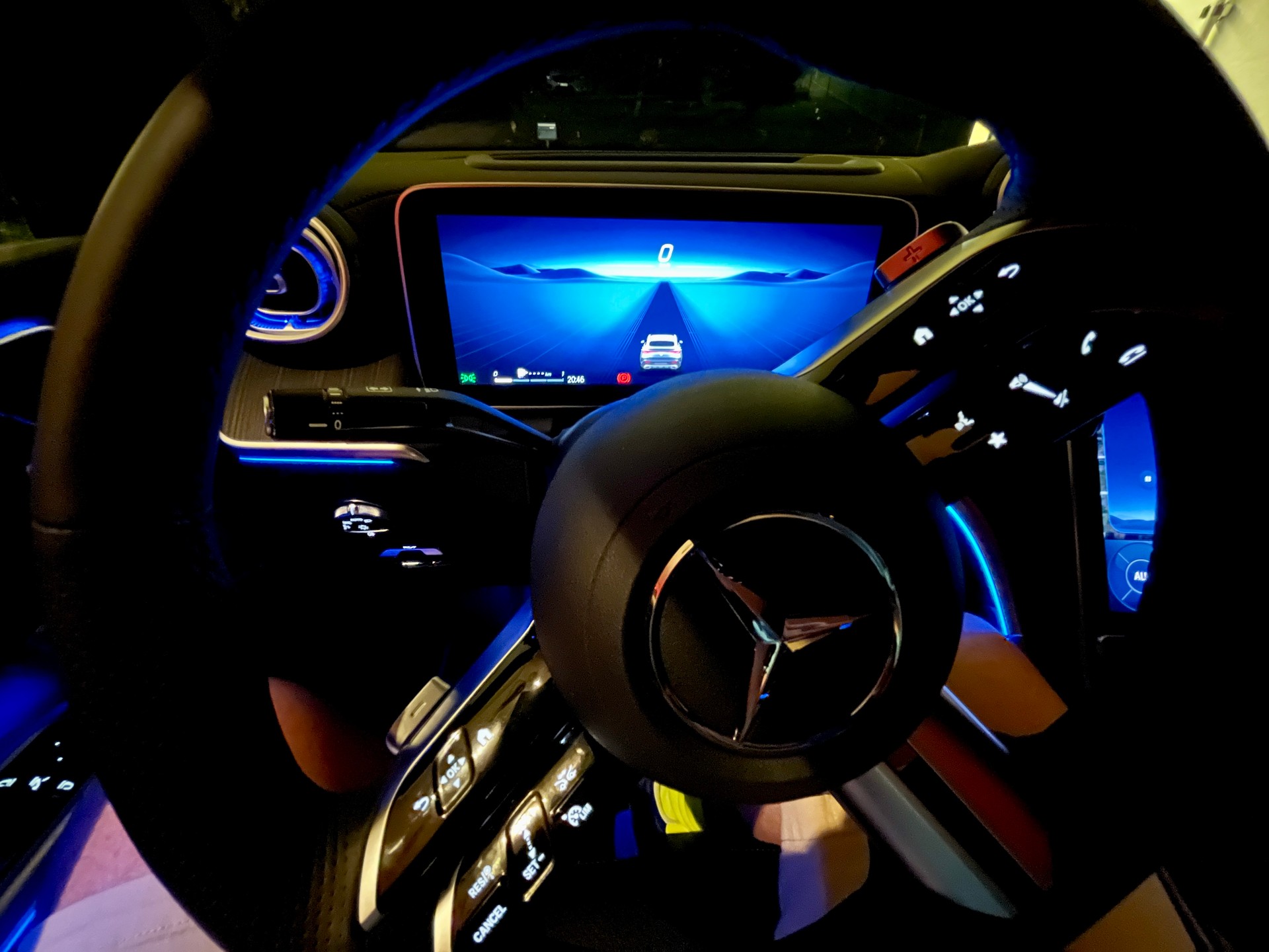 MERCEDES-BENZ GLC 220 Diesel Mild Hybrid Coupé-image-12