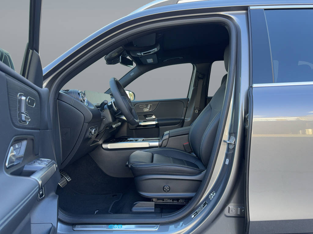 MERCEDES-BENZ EQB 350 Swiss Star AMG Line 4matic-image-8