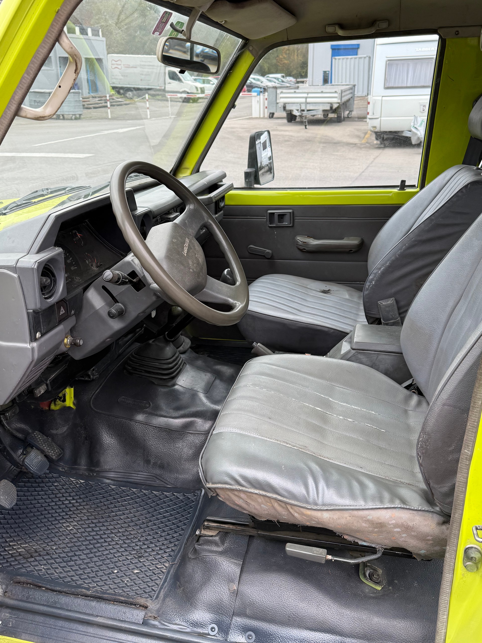 TOYOTA Land Cruiser 400 HdT 4.2 D-image-6