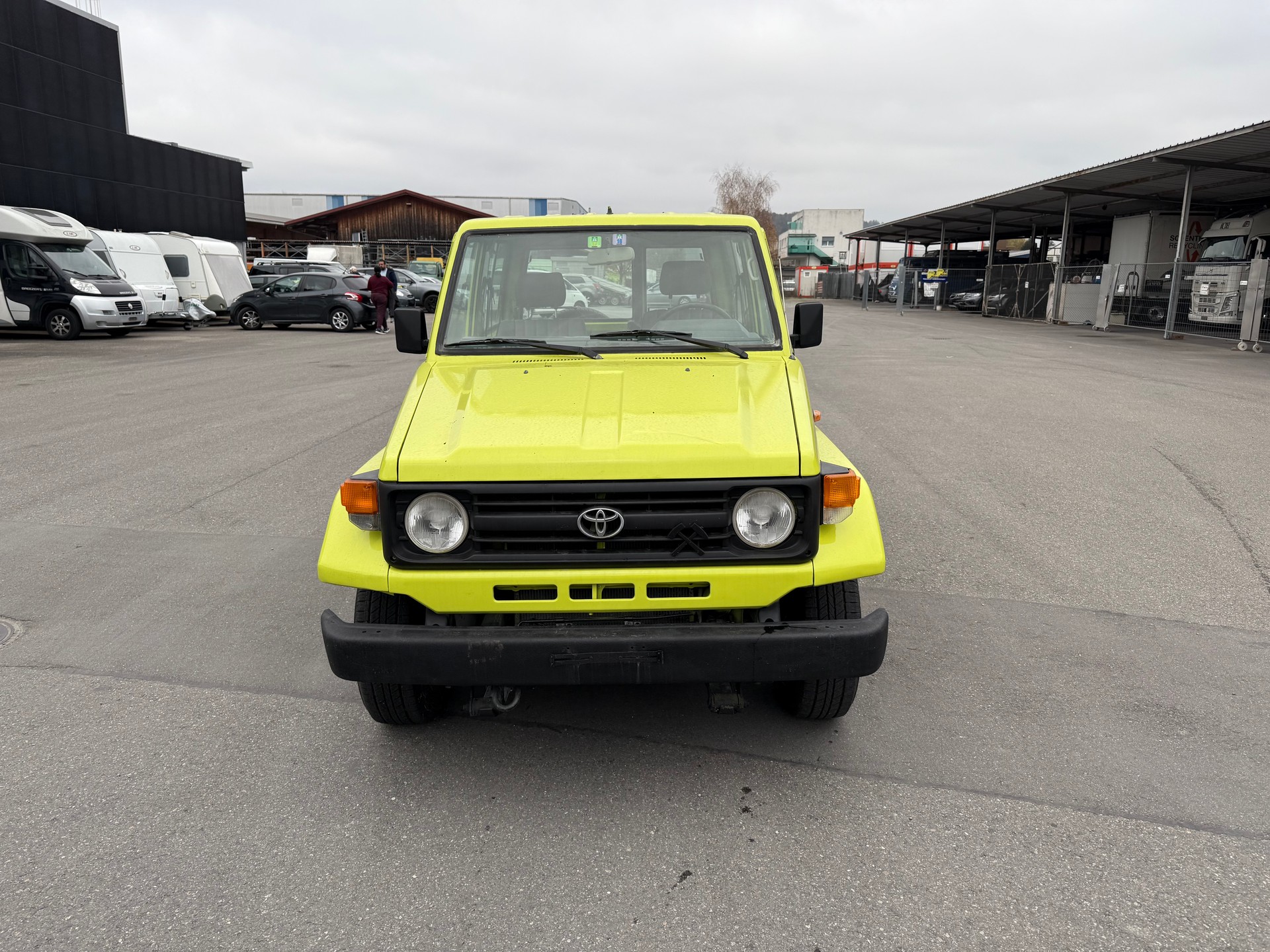 TOYOTA Land Cruiser 400 HdT 4.2 D-image-2