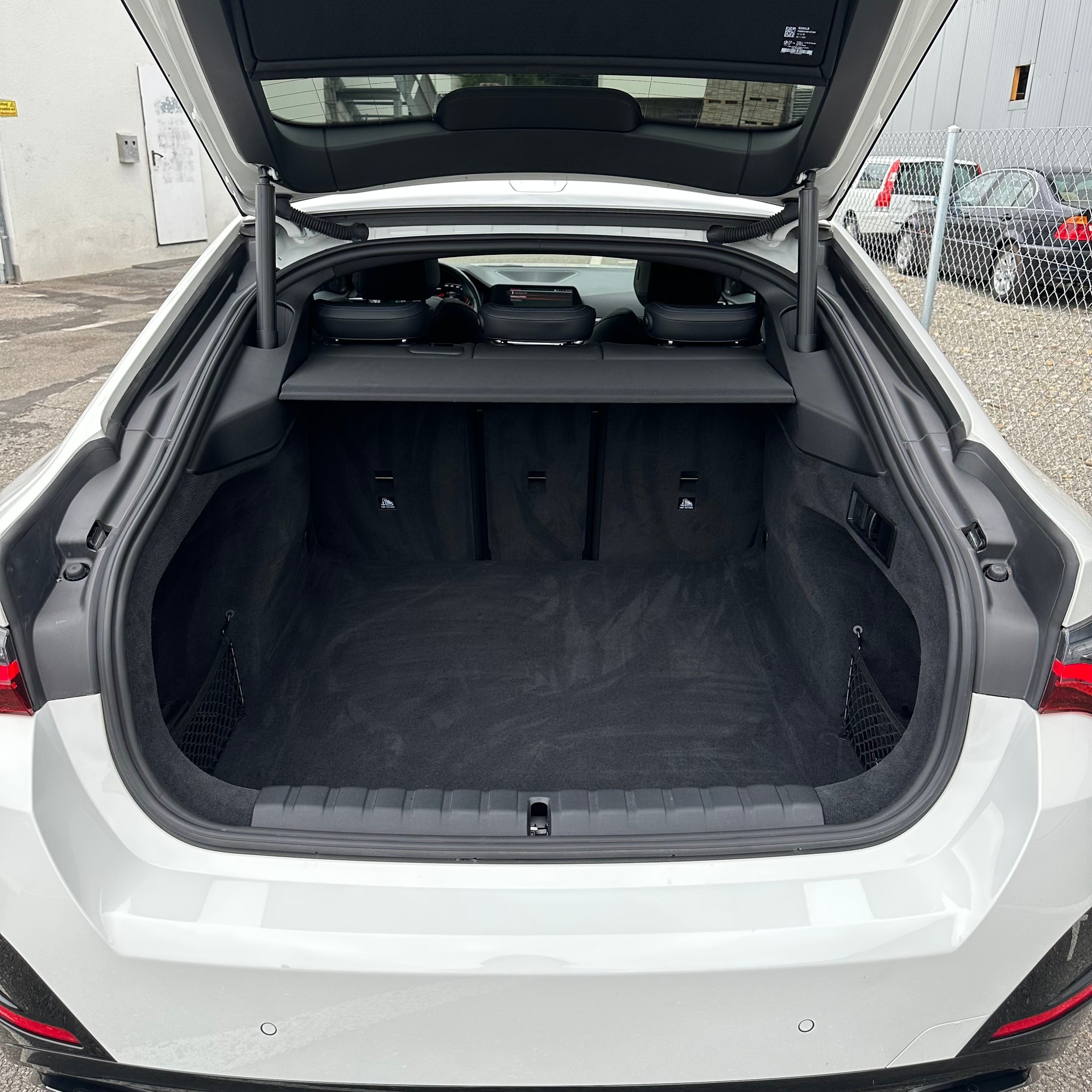 BMW M440i xDrive 48V Gran Coupé Steptronic-image-10