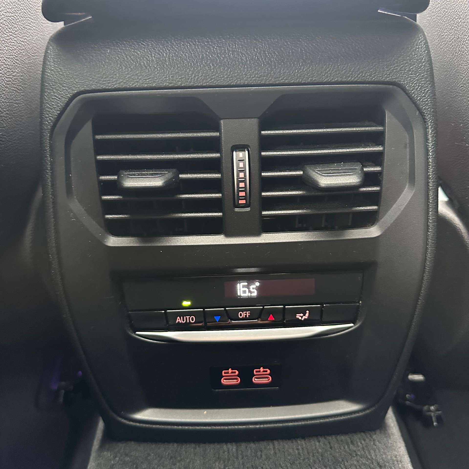 BMW M440i xDrive 48V Gran Coupé Steptronic-image-33