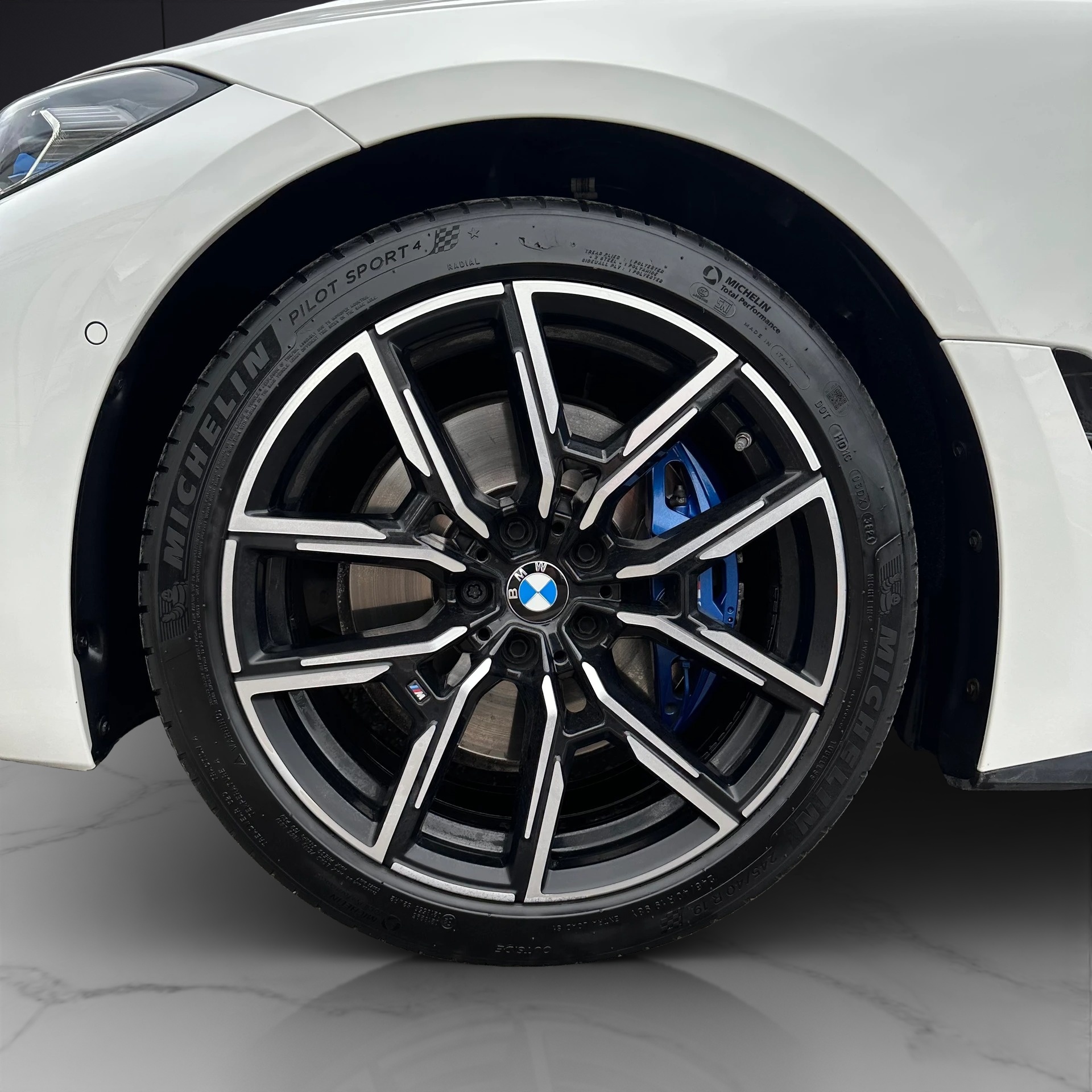 BMW M440i xDrive 48V Gran Coupé Steptronic-image-58