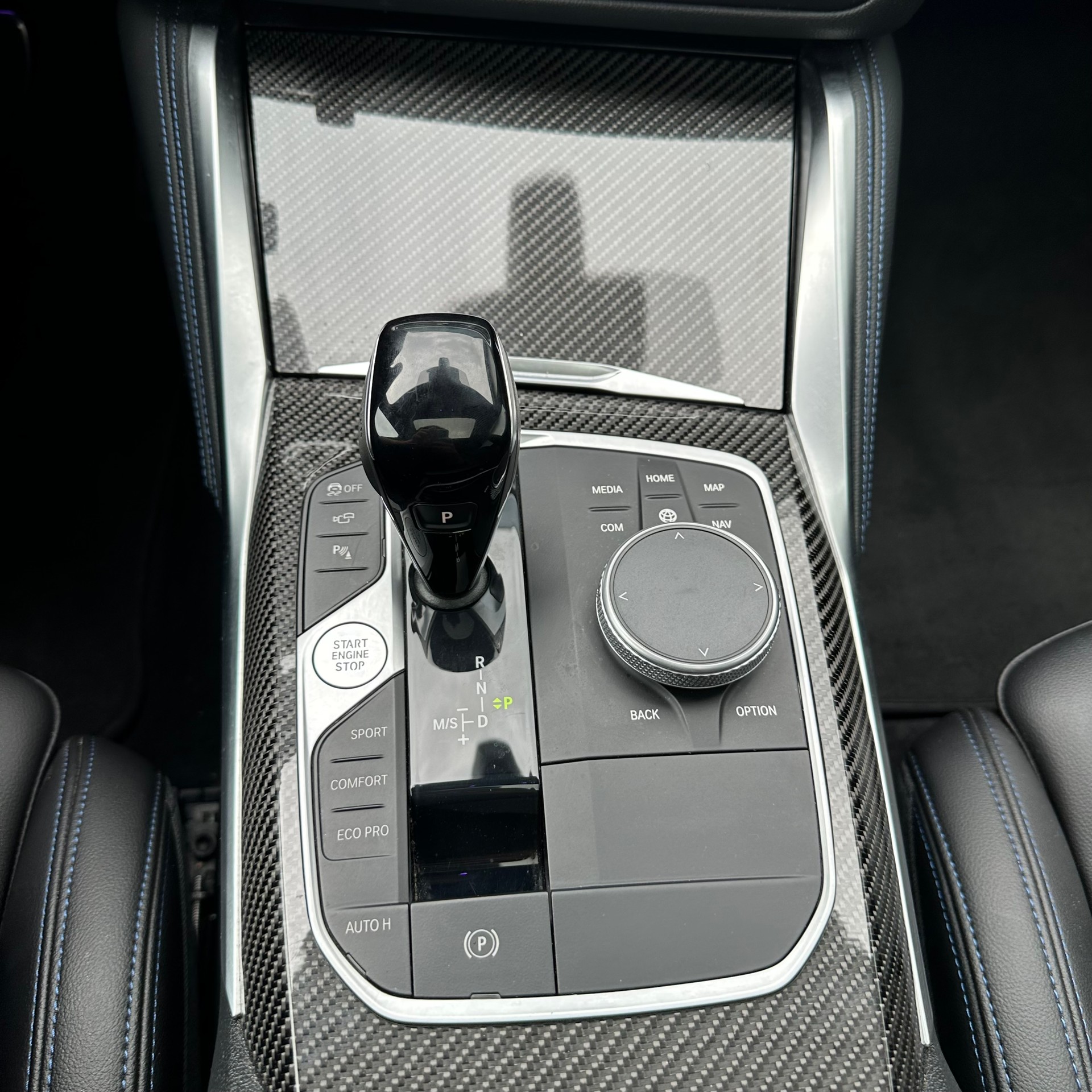 BMW M440i xDrive 48V Gran Coupé Steptronic-image-28