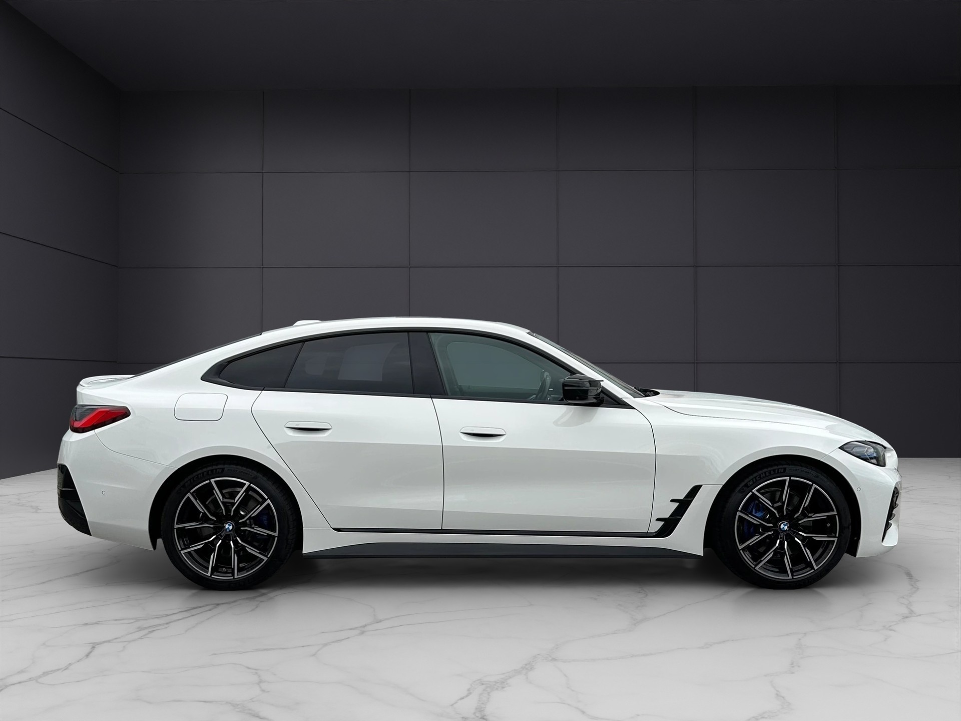 BMW M440i xDrive 48V Gran Coupé Steptronic-image-6
