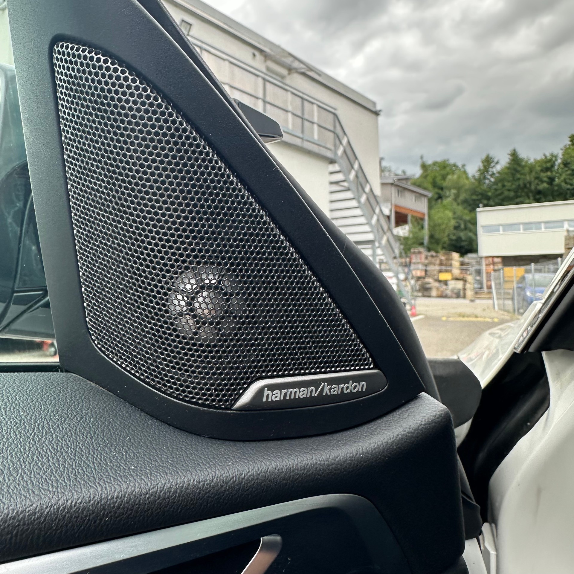 BMW M440i xDrive 48V Gran Coupé Steptronic-image-34