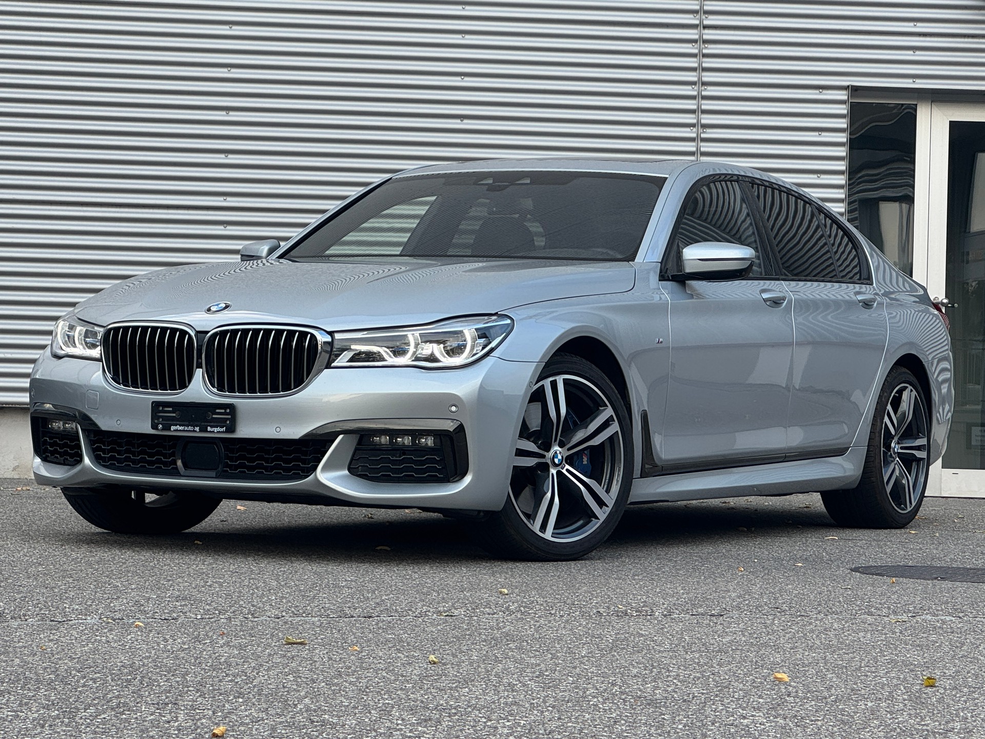 BMW 750d xDrive Steptronic