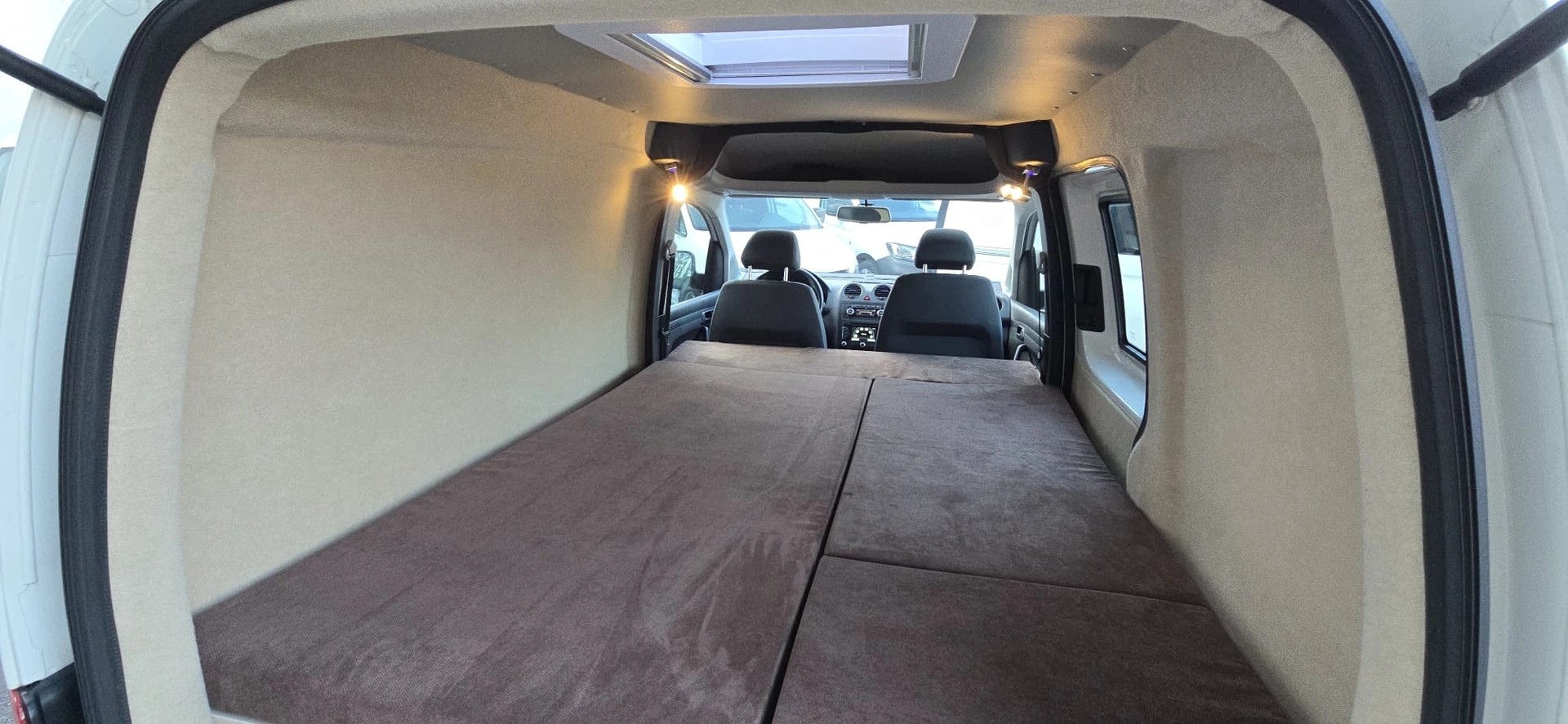 VW CADDY Geo Camper-image-3