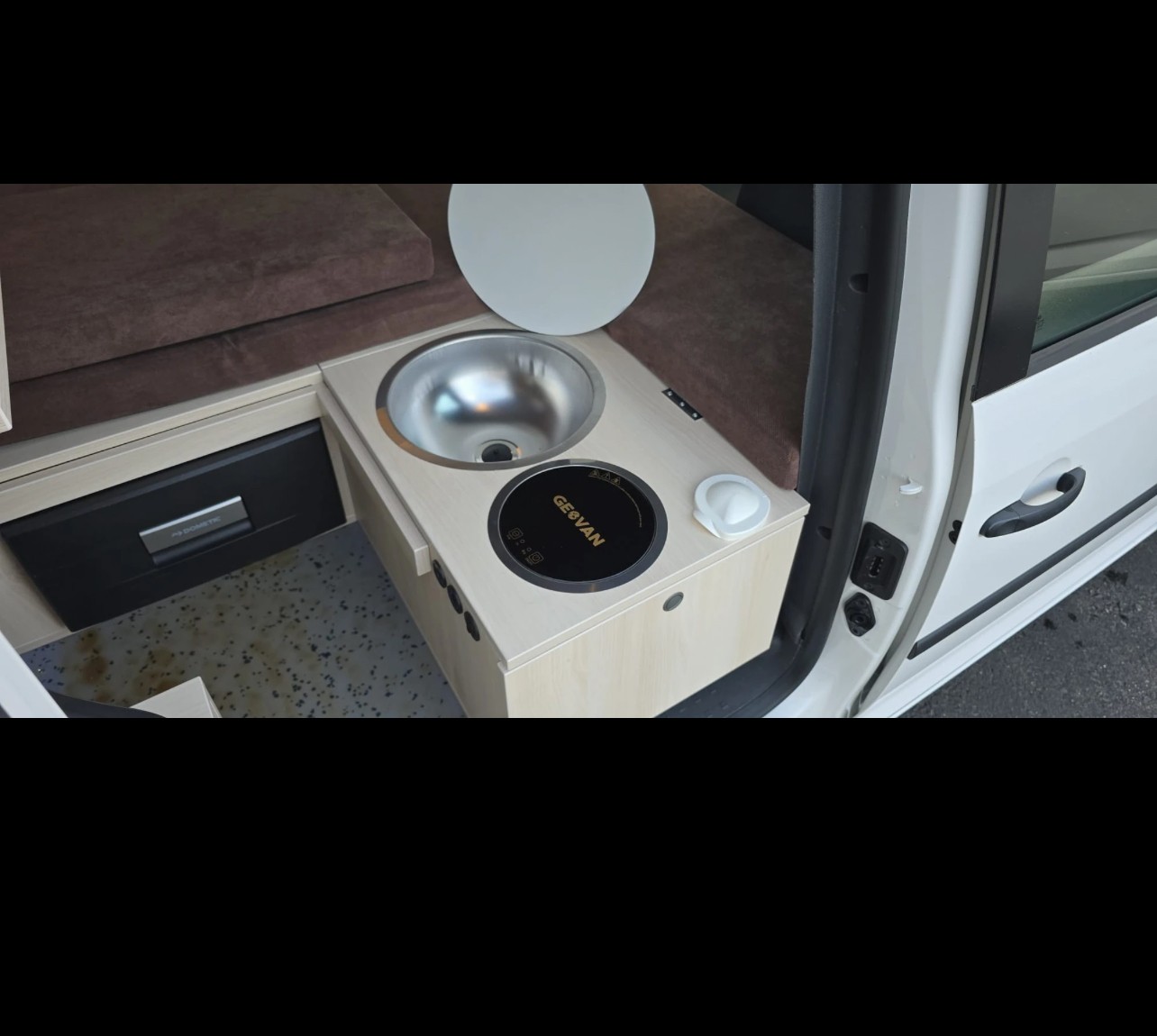 VW CADDY Geo Camper-image-4