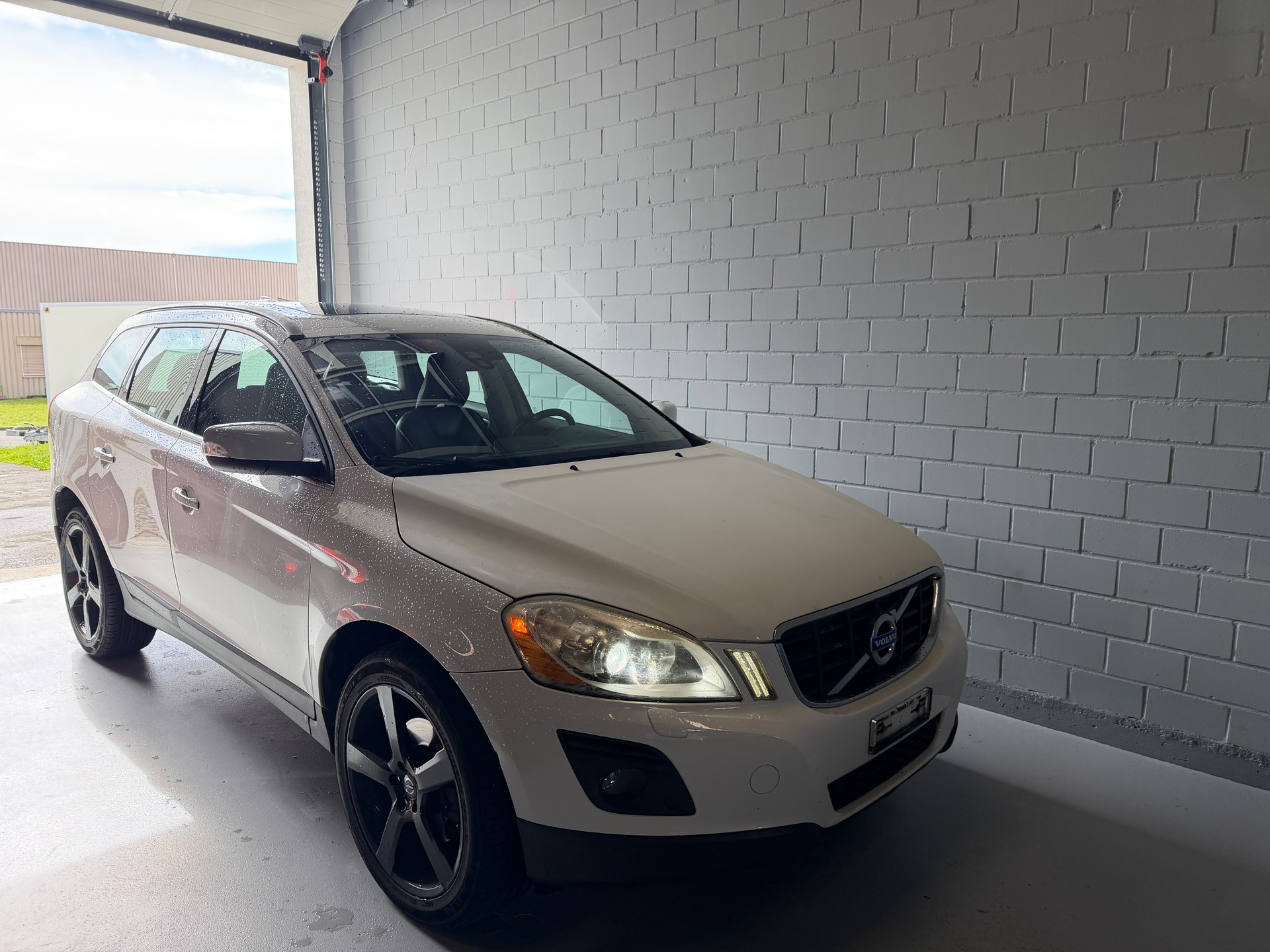 VOLVO XC60 T6 AWD Momentum Geartronic