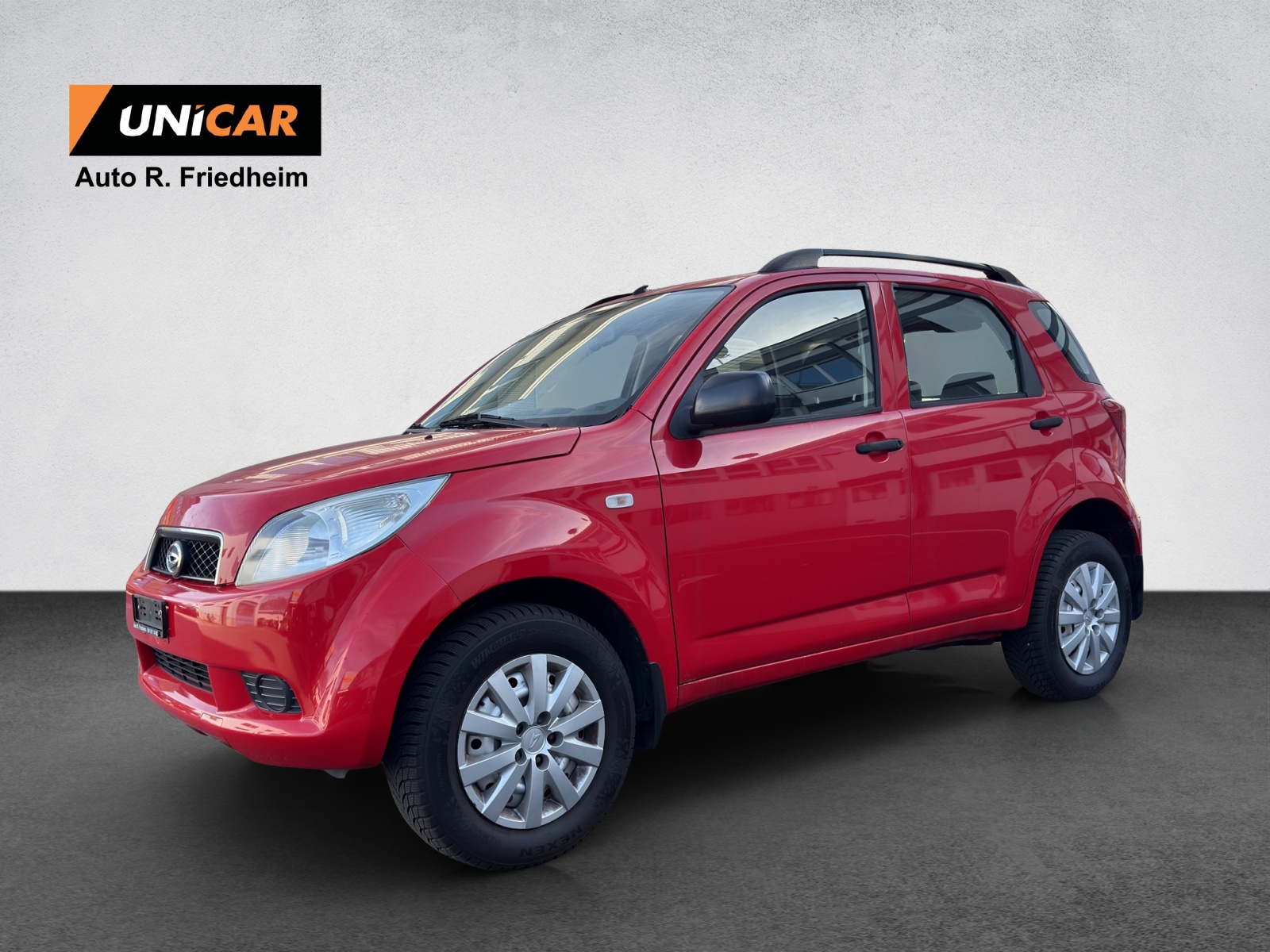 DAIHATSU TERIOS-showroom-element-2
