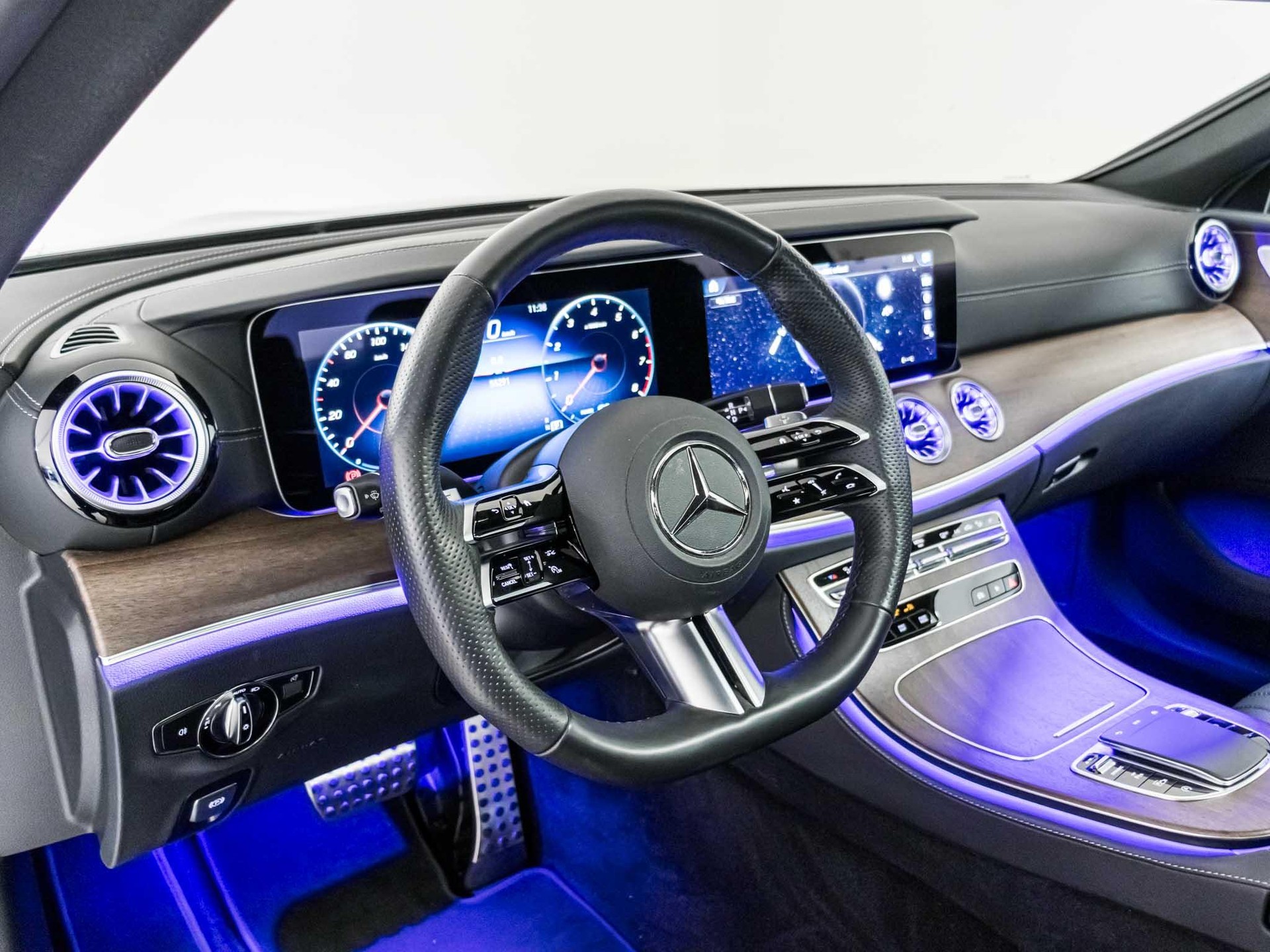 MERCEDES-BENZ CLS 450 4MATIC Coupé-image-9