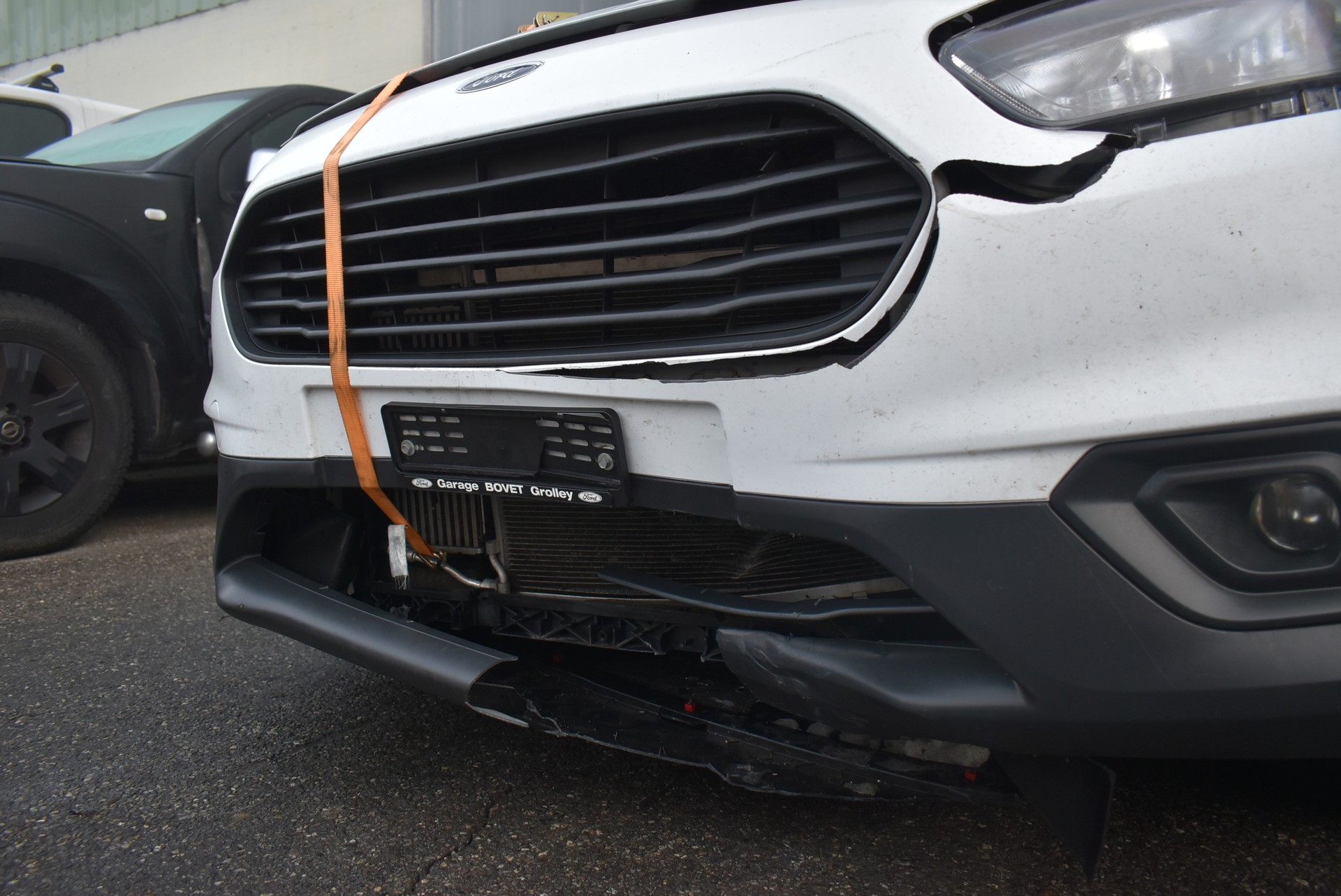 FORD Transit Courier Van 1.0 EcoBoost Trend-image-9
