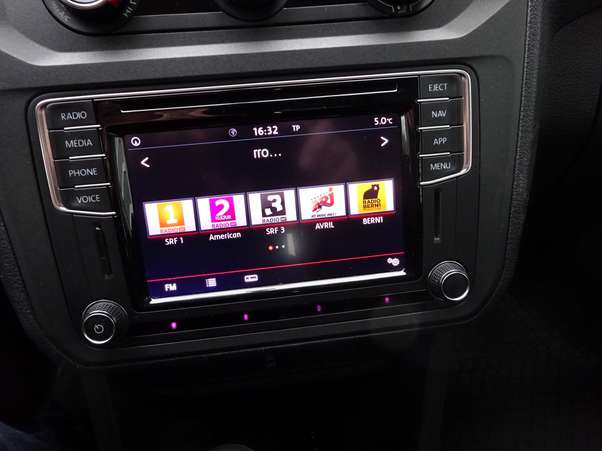 VW Caddy 2.0TDI BlueMotion Technology-image-7