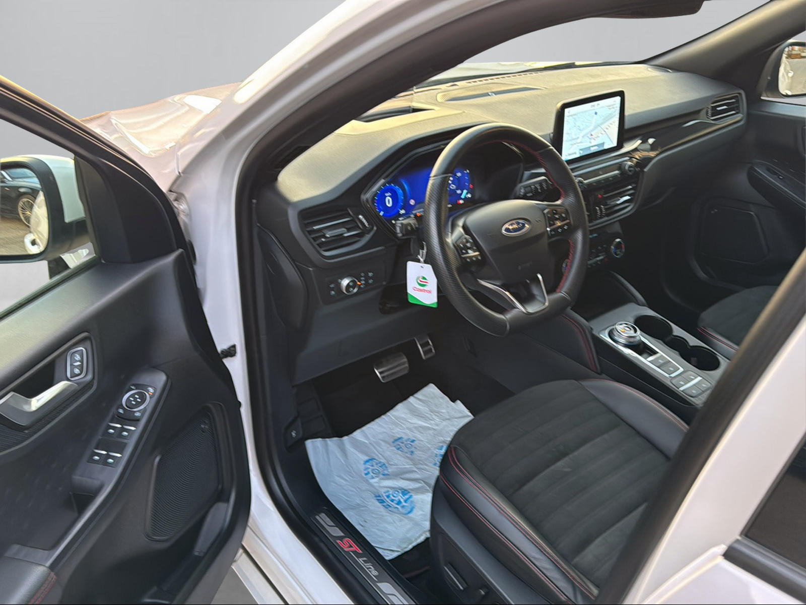 FORD Kuga 2.5 PHEV ST-Line X 2WD-image-10