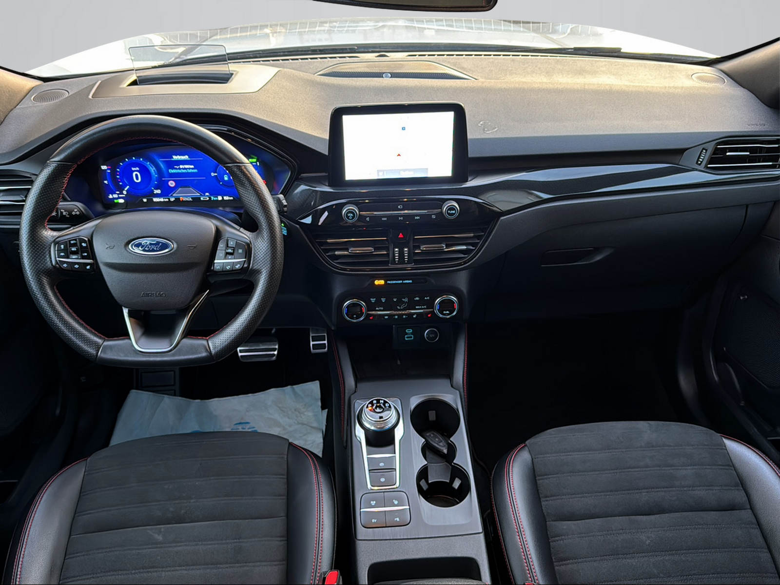 FORD Kuga 2.5 PHEV ST-Line X 2WD-image-8