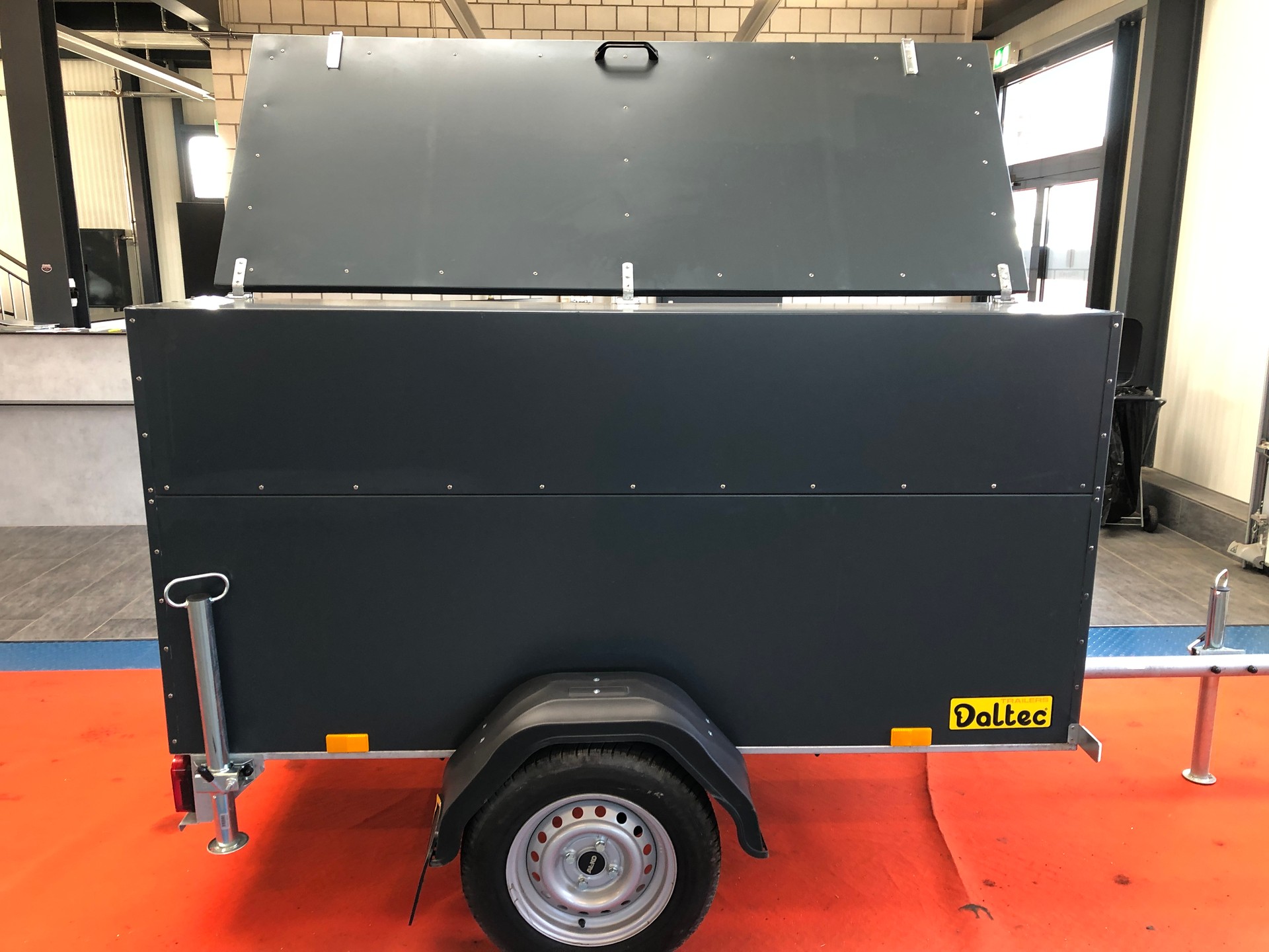 DALTEC Drival 750 Werkzeuganhänger-image-13