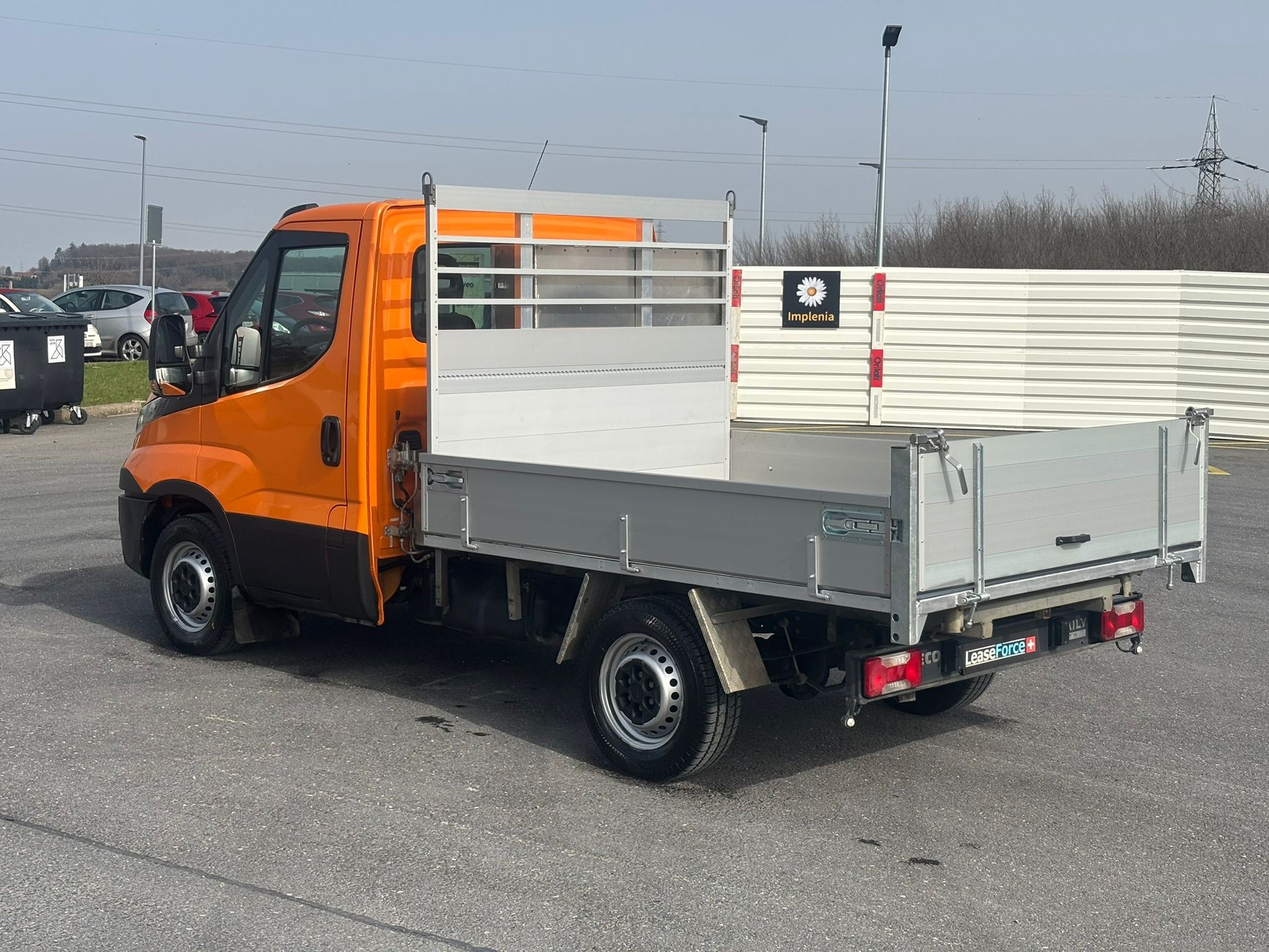 IVECO 35 S 12 A8 pont basculant vertical-image-16