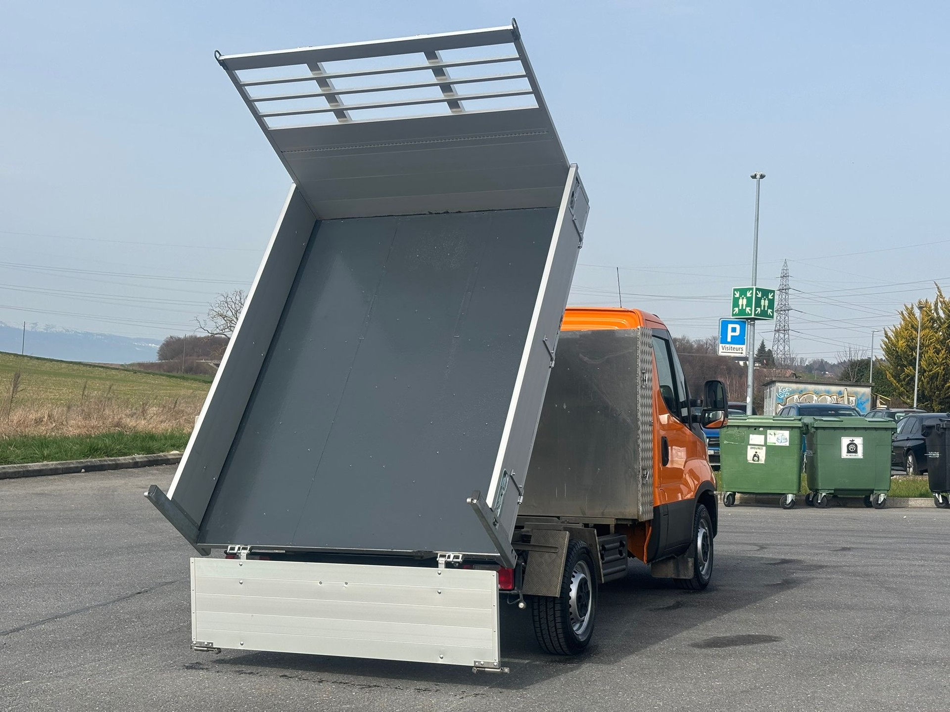 IVECO 35 S 12 A8 pont basculant vertical-image-14