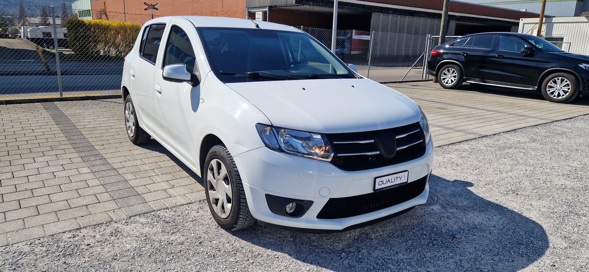 DACIA Sandero 1.5 dCi Lauréate-image-1