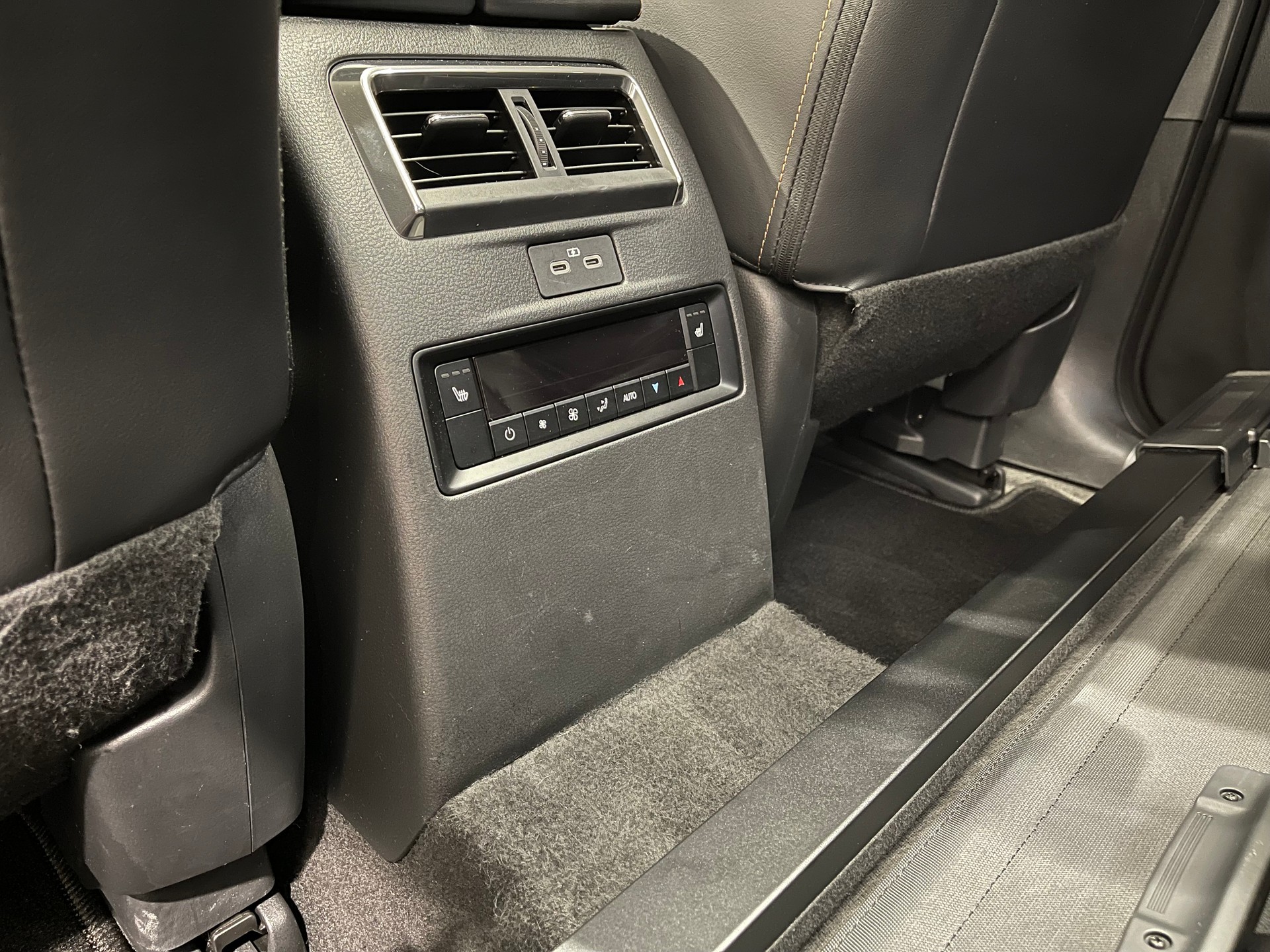 MAZDA CX-80 e-Skyactiv D254 MHEV AWD Homura Plus-image-14