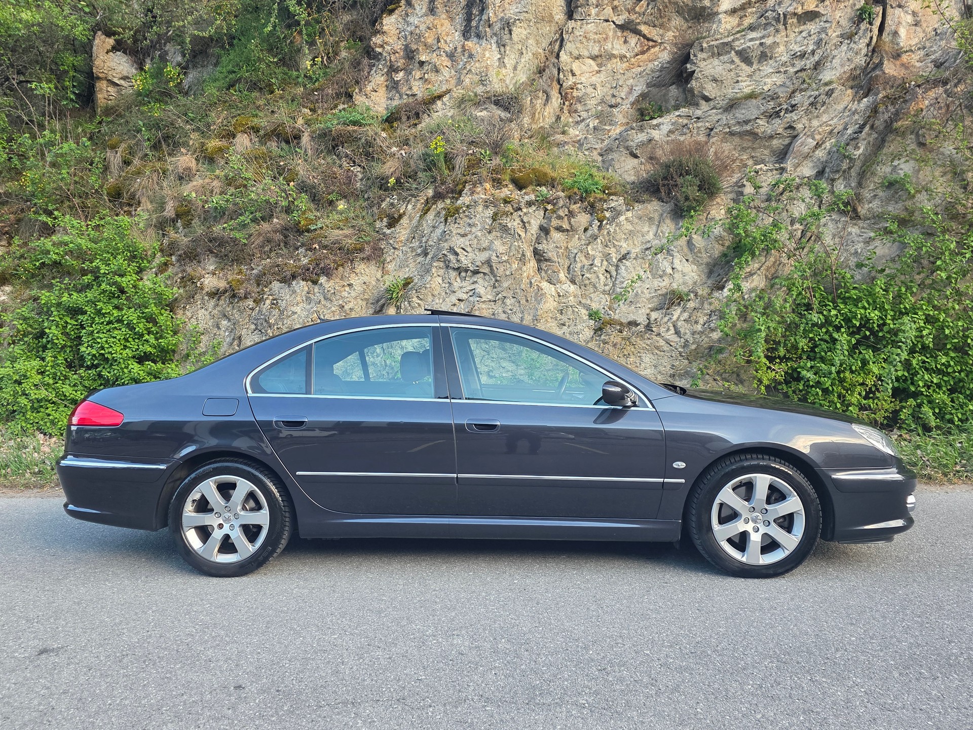 PEUGEOT 607 2.7 HDI V6 Platinum (Edition)-image-4