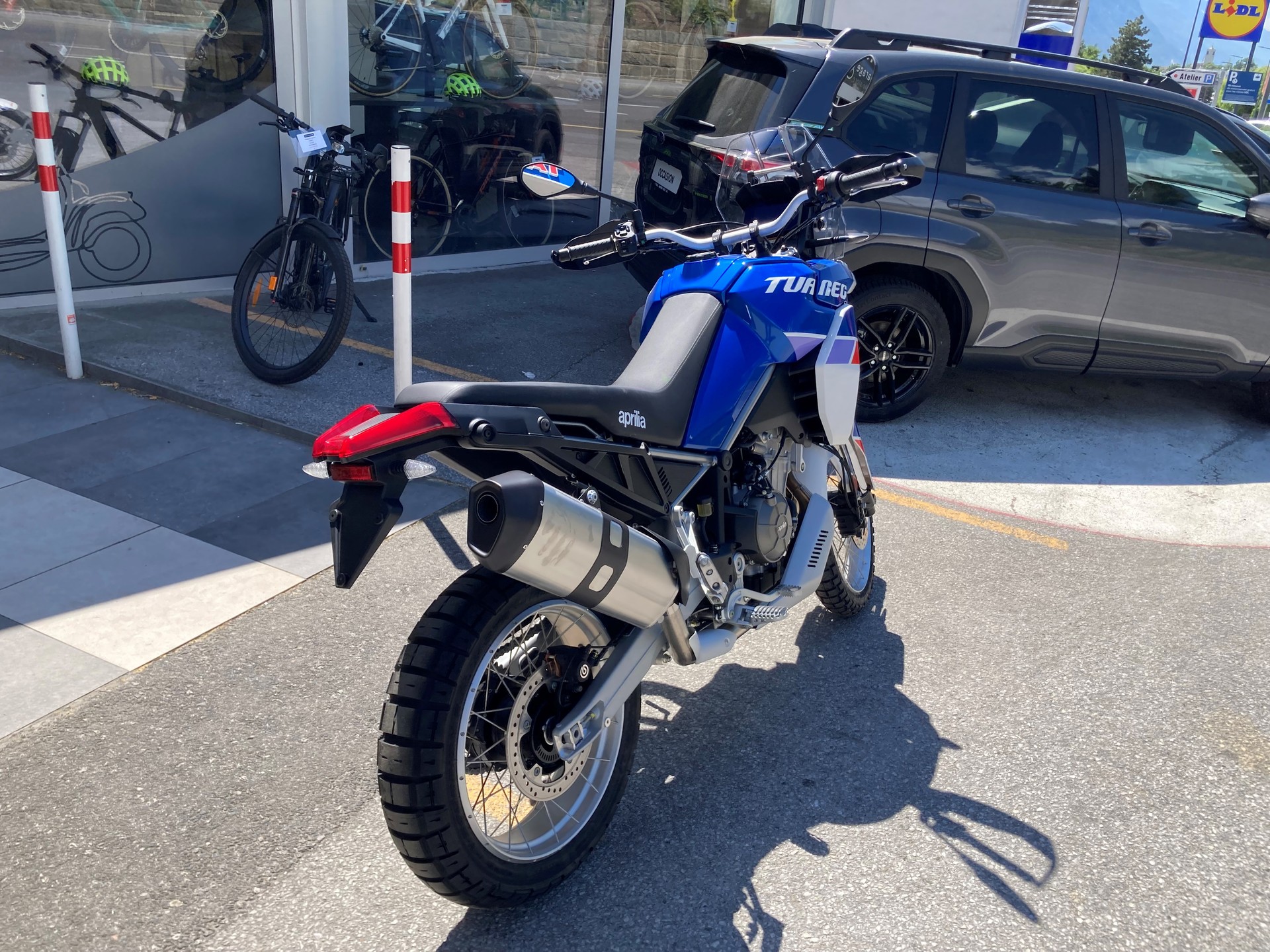 APRILIA Tuareg 660 Evocative-image-7