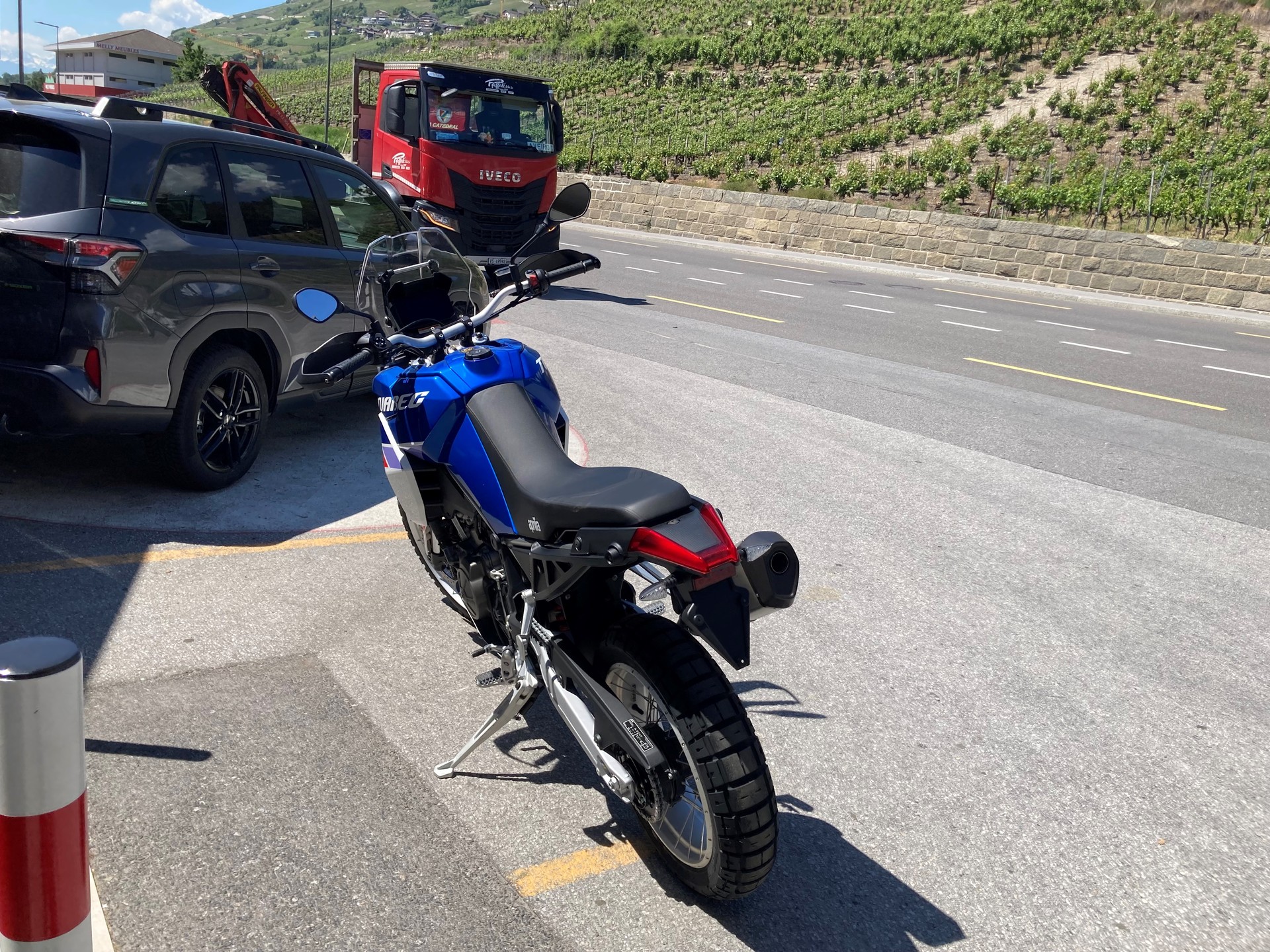 APRILIA Tuareg 660 Evocative-image-4
