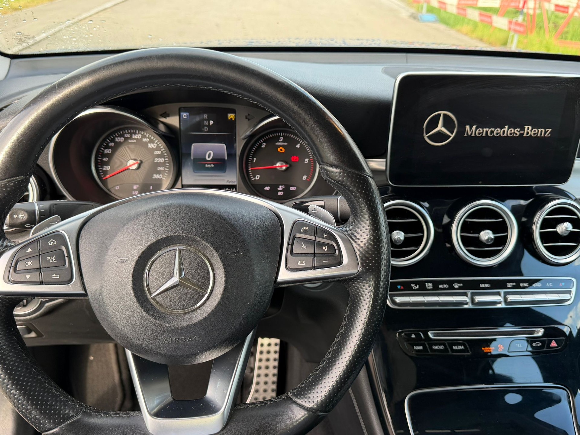 MERCEDES-BENZ GLC Coupé 350 d 4Matic 9G-Tronic-image-10