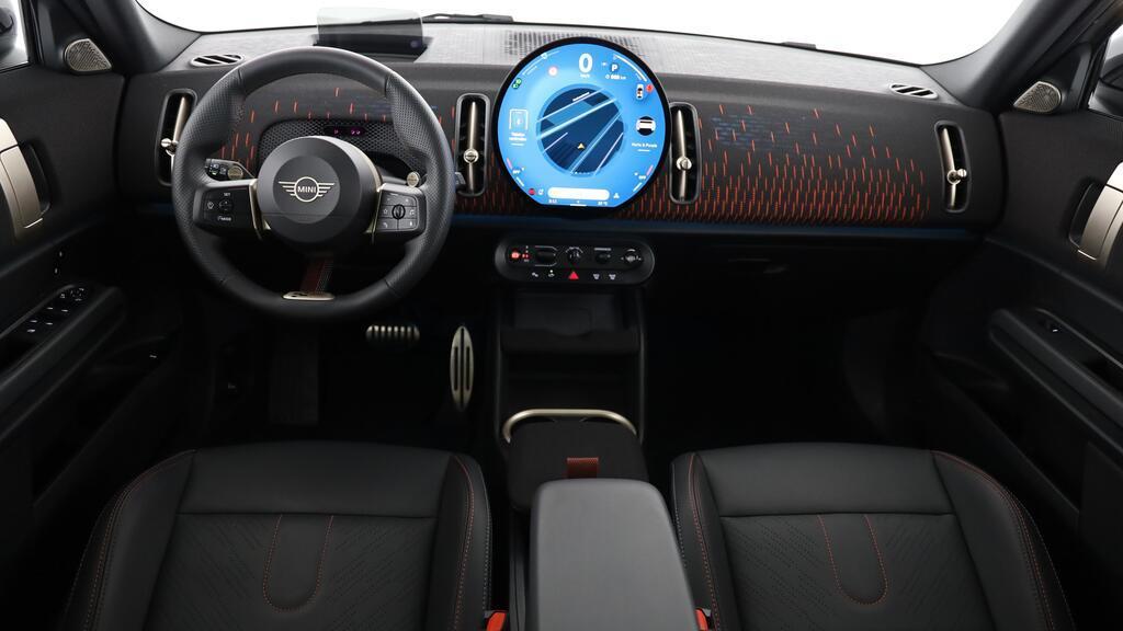 MINI John Cooper Works Countryman ALL4-image-11