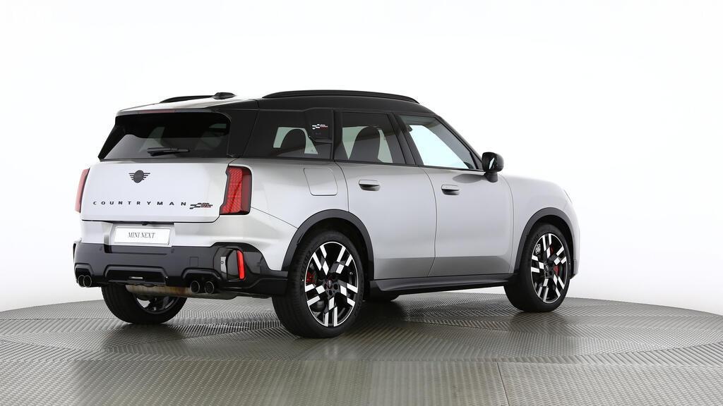 MINI John Cooper Works Countryman ALL4-image-4
