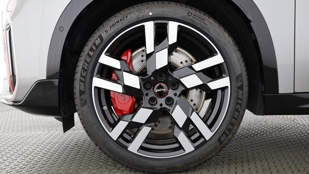 MINI John Cooper Works Countryman ALL4-image-10
