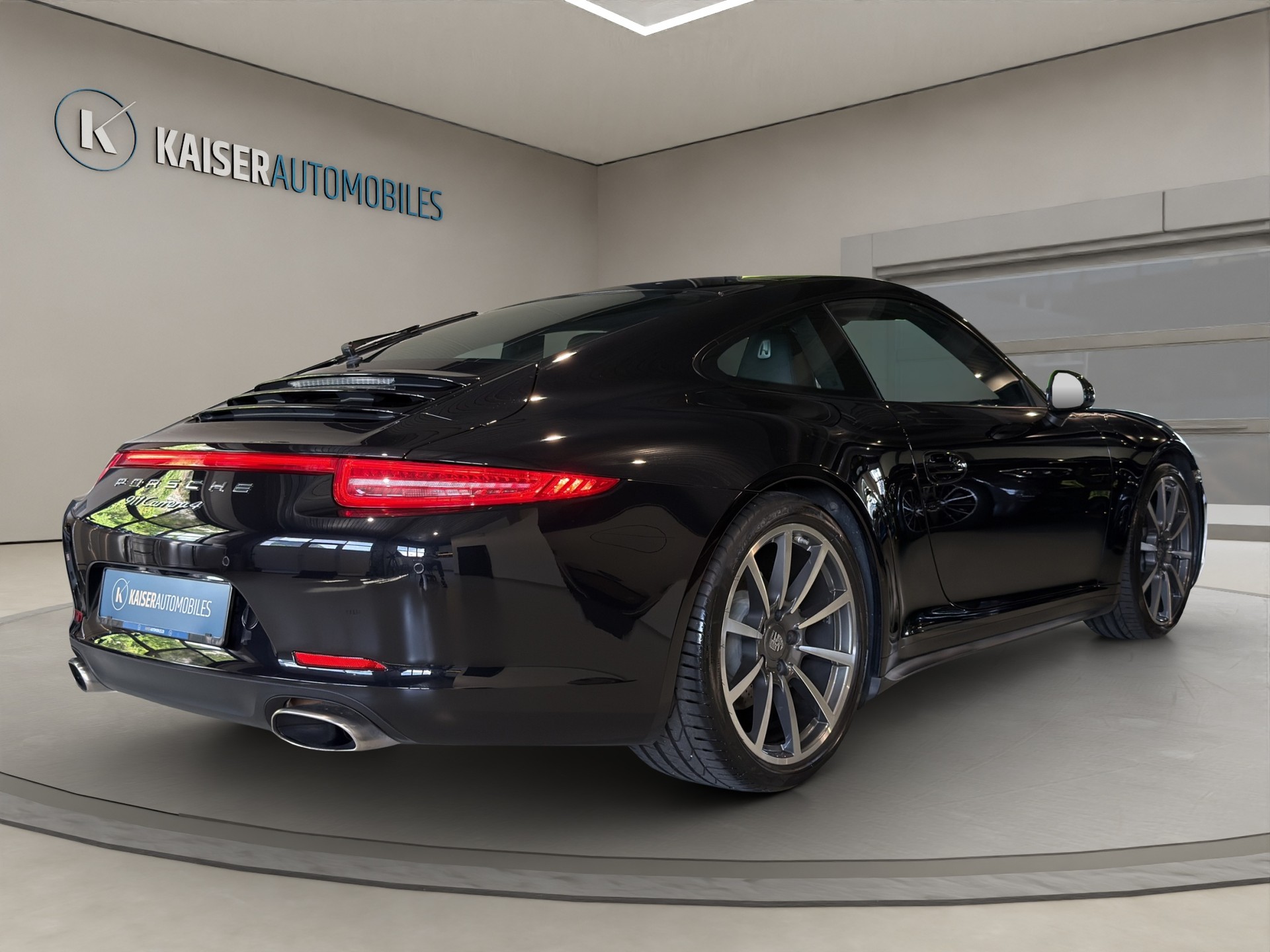 PORSCHE 911 Carrera 4 (991.1)-image-6