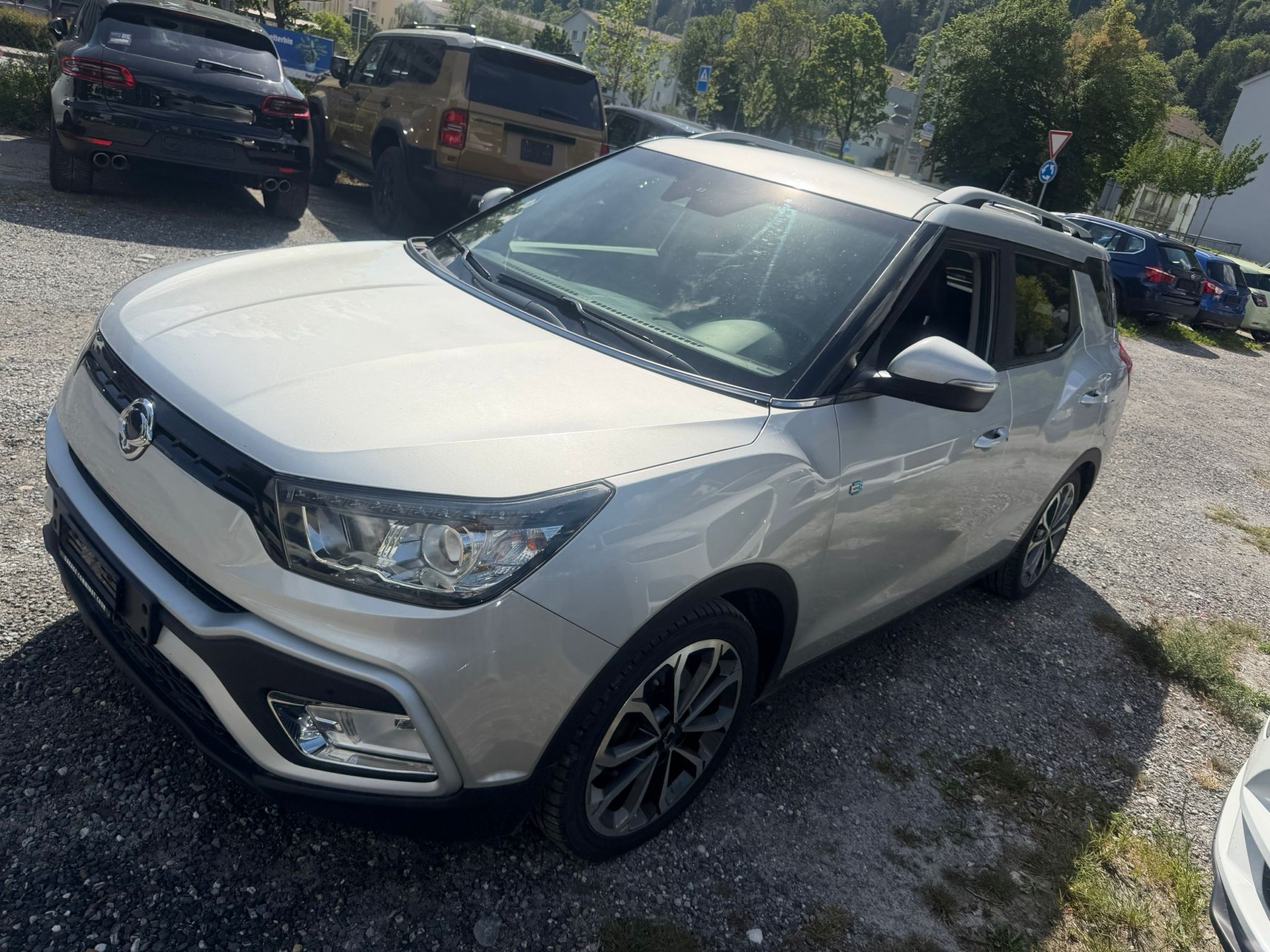 KGM-SsangYong XLV 1.6 eXDi Sapphire 4WD