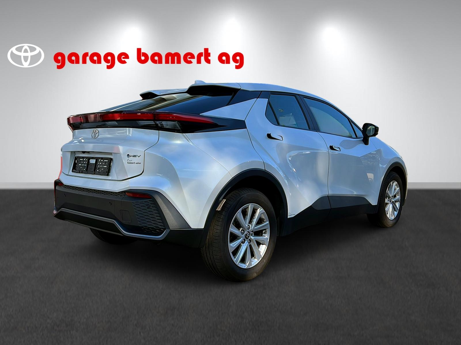 TOYOTA C-HR 1.8 HEV Comfort-image-5