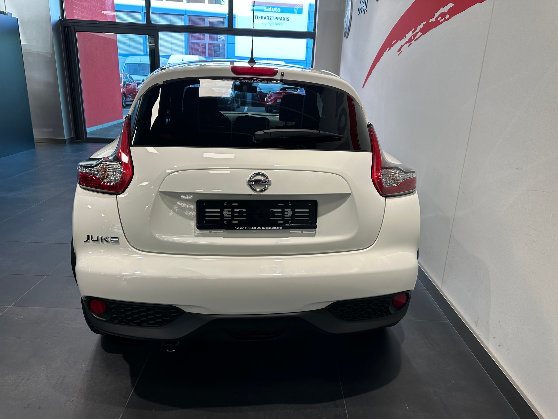 NISSAN Juke 1.6 DIG-T N-Connecta 4x4 Xtronic M-CVT-image-17